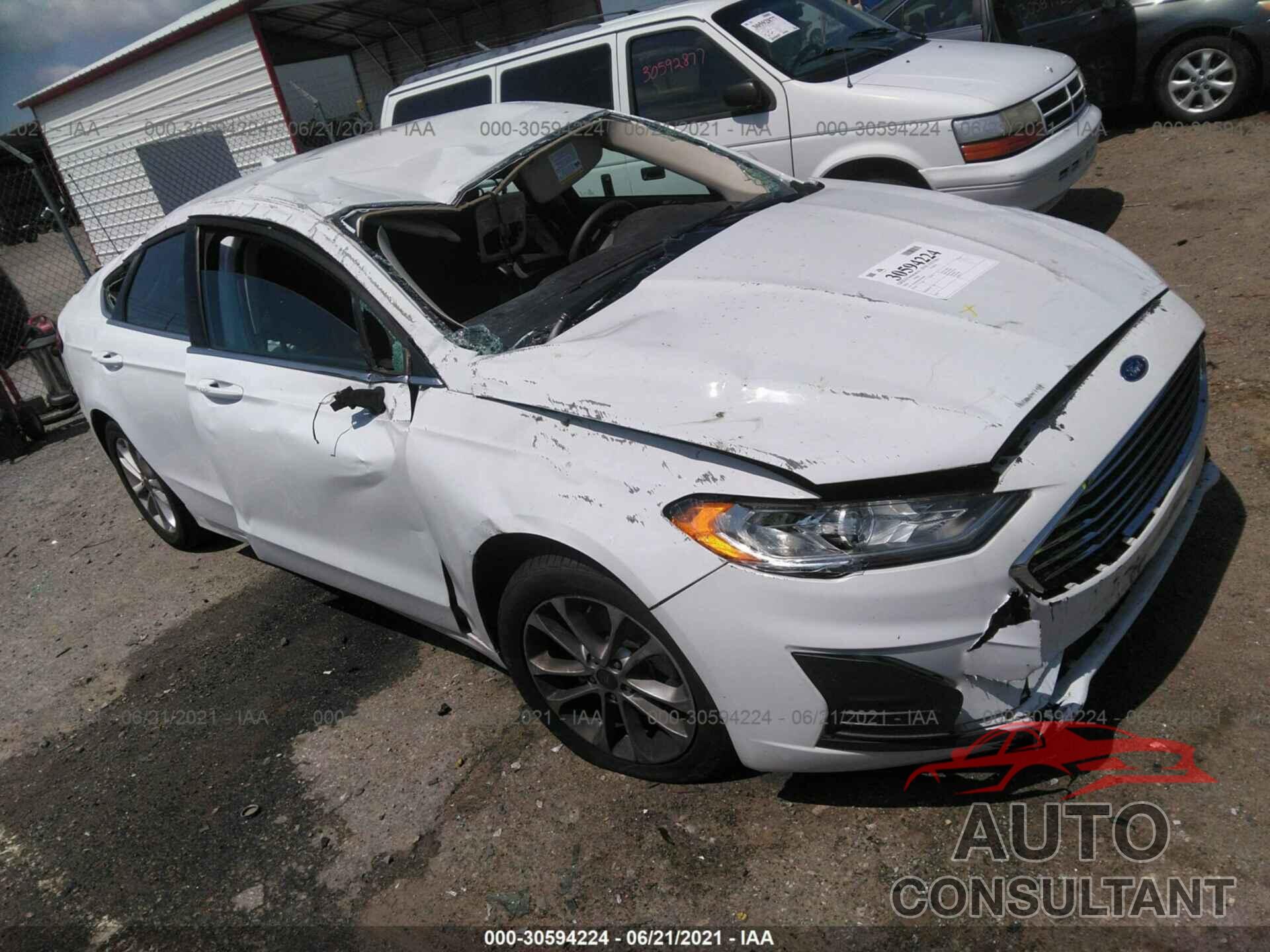 FORD FUSION 2020 - 3FA6P0HD9LR102999