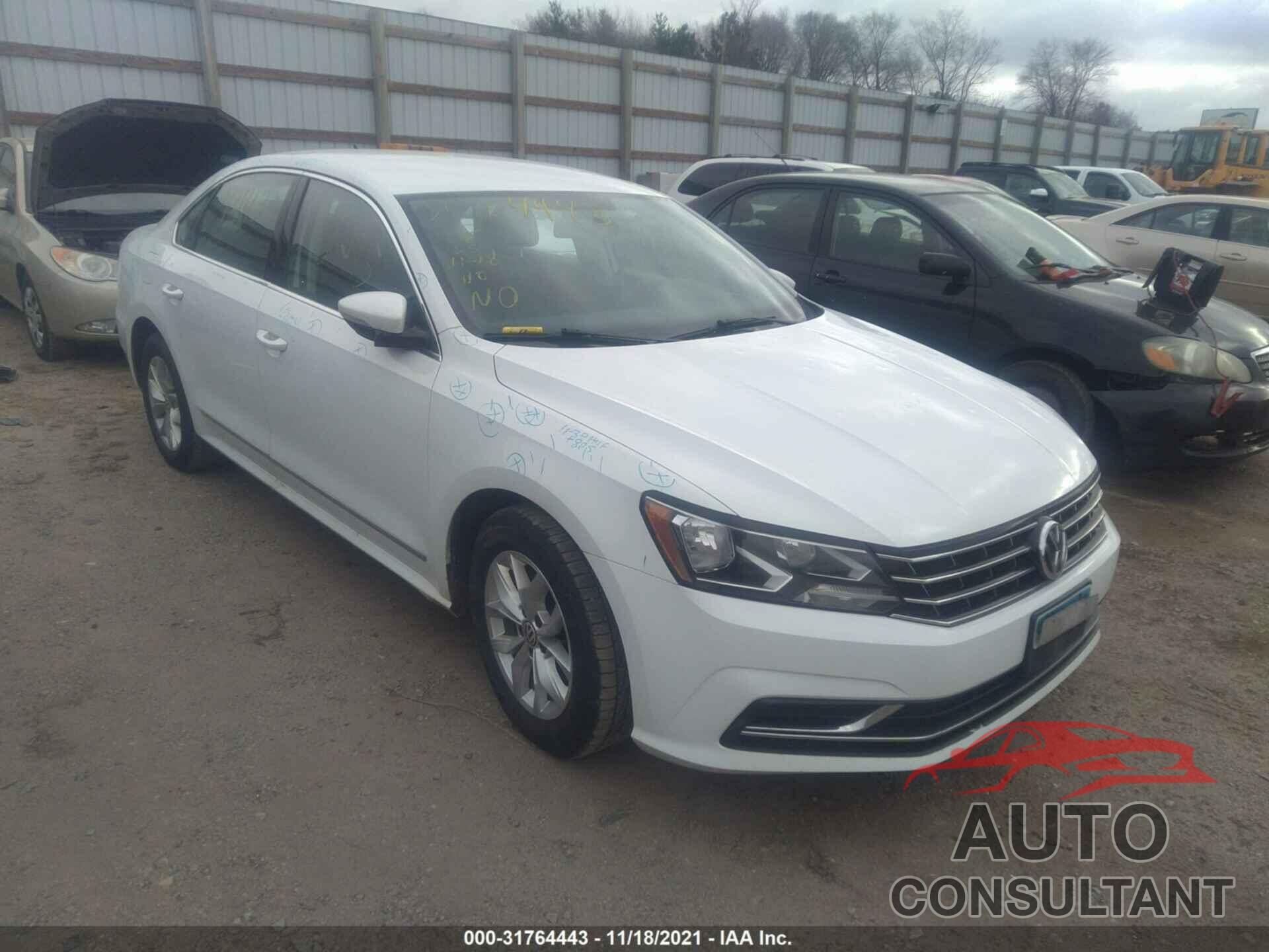 VOLKSWAGEN PASSAT 2016 - 1VWAT7A31GC056080