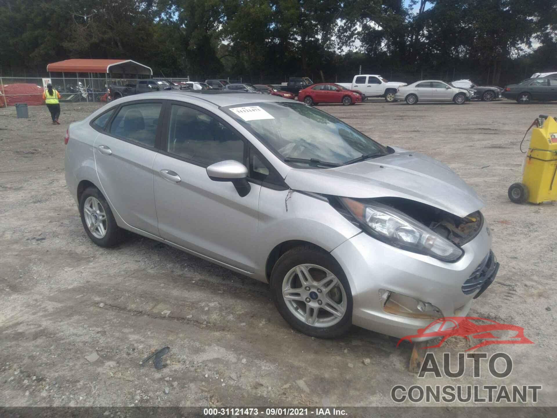FORD FIESTA 2019 - 3FADP4BJ8KM120841