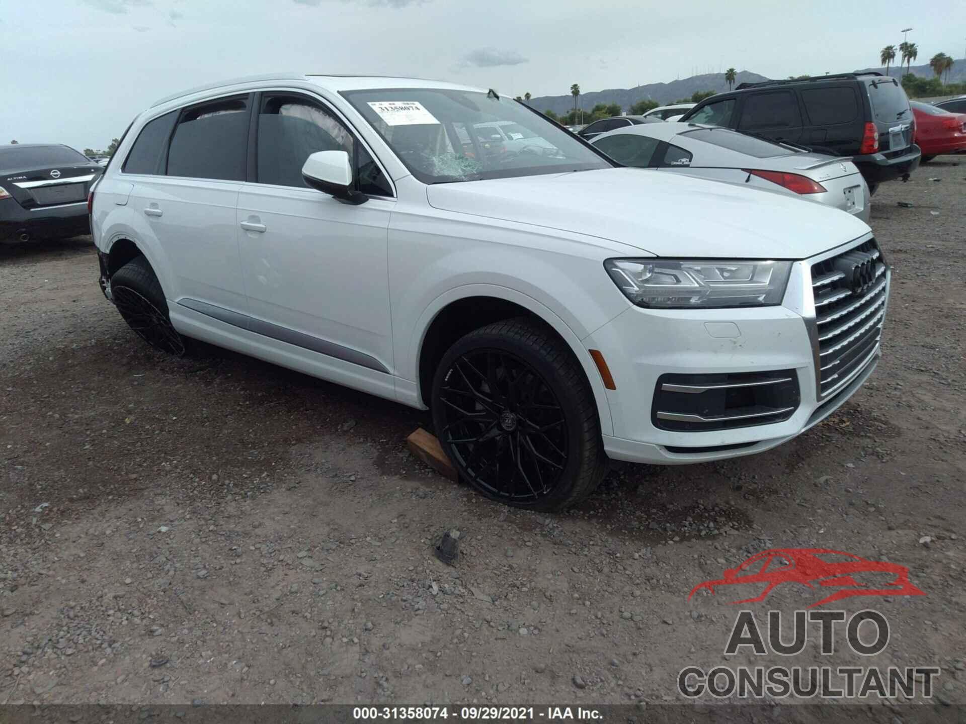 AUDI Q7 2019 - WA1LAAF76KD041582