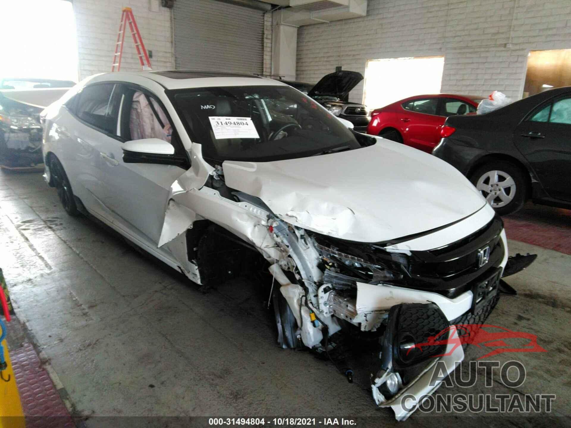 HONDA CIVIC HATCHBACK 2018 - SHHFK7H96JU424221