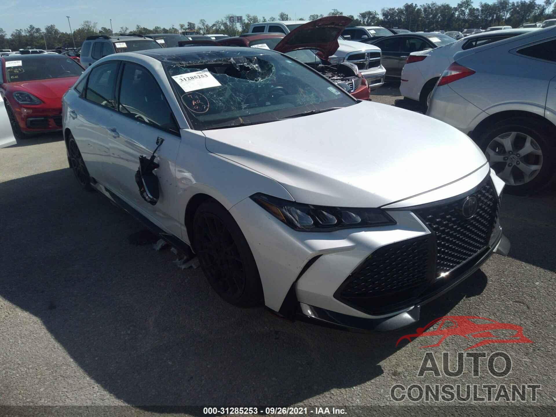 TOYOTA AVALON 2021 - 4T1FZ1FB0MU064144