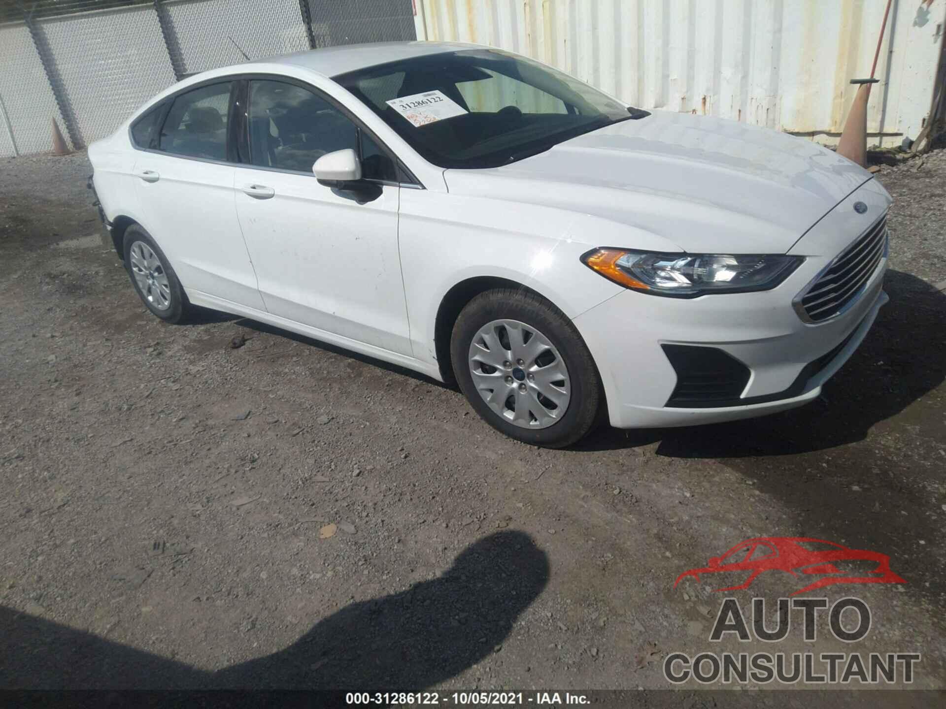 FORD FUSION 2019 - 3FA6P0G79KR186168