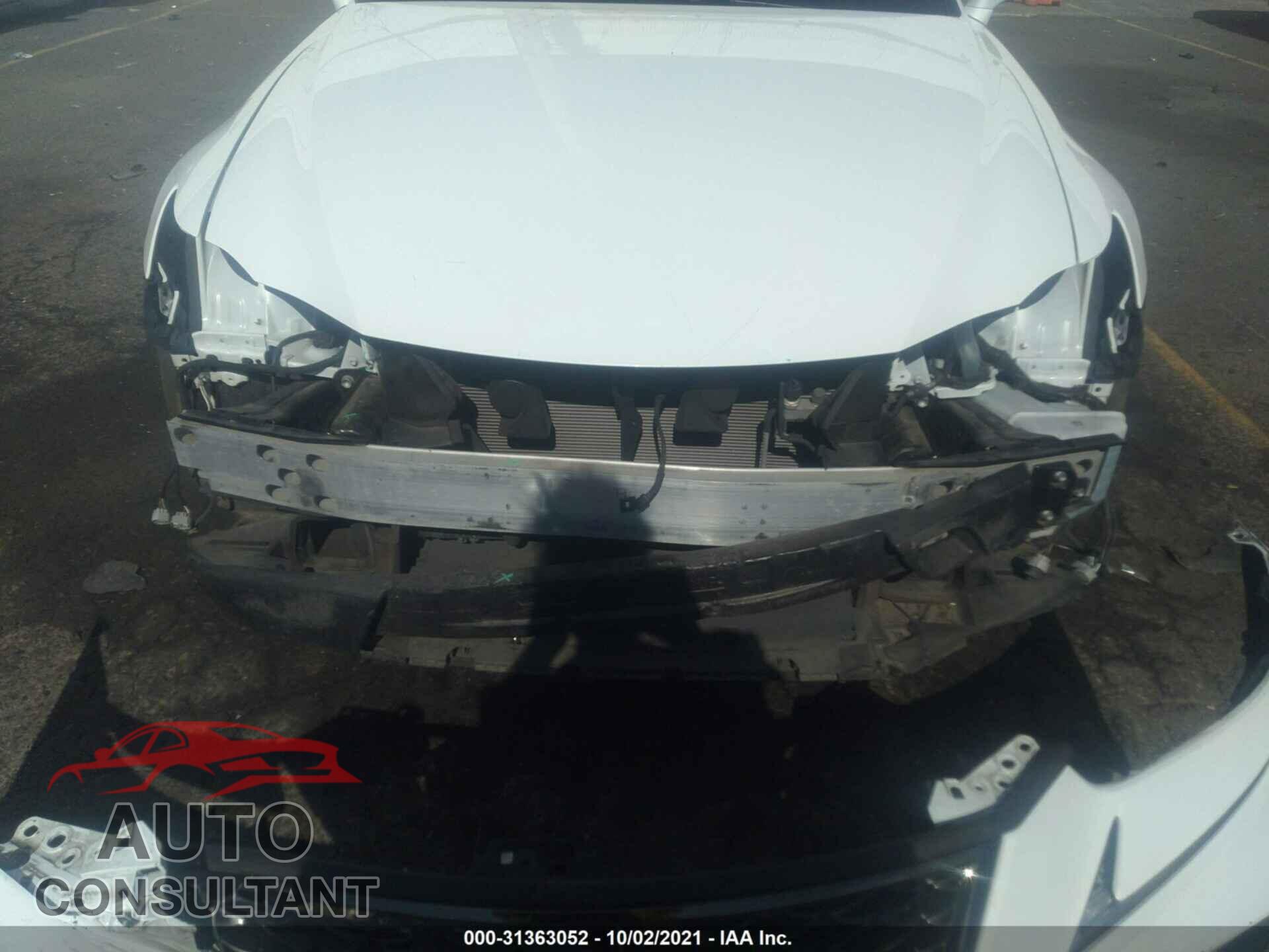LEXUS IS 2017 - JTHBA1D23H5052257