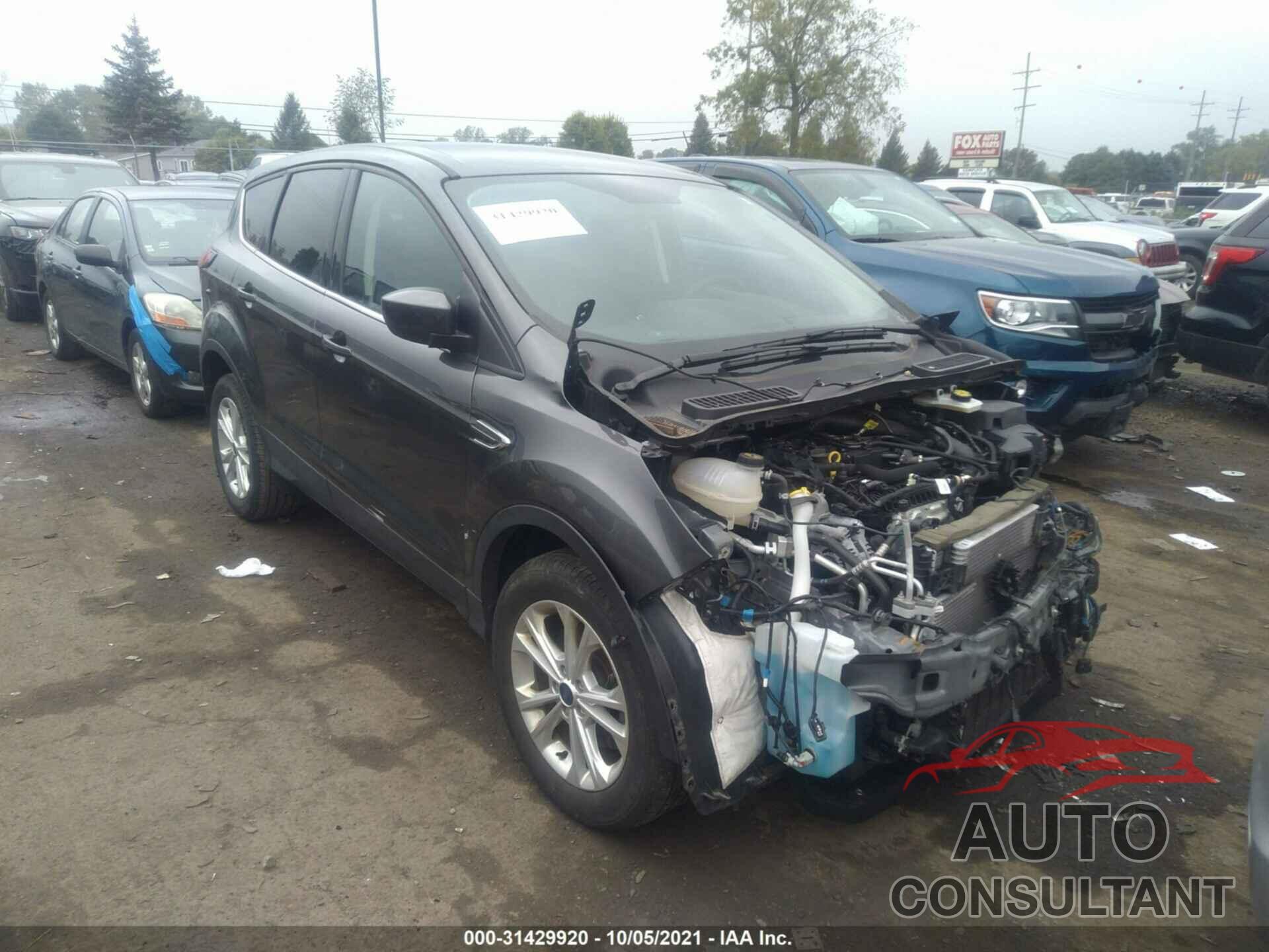 FORD ESCAPE 2019 - 1FMCU9GD6KUA97789
