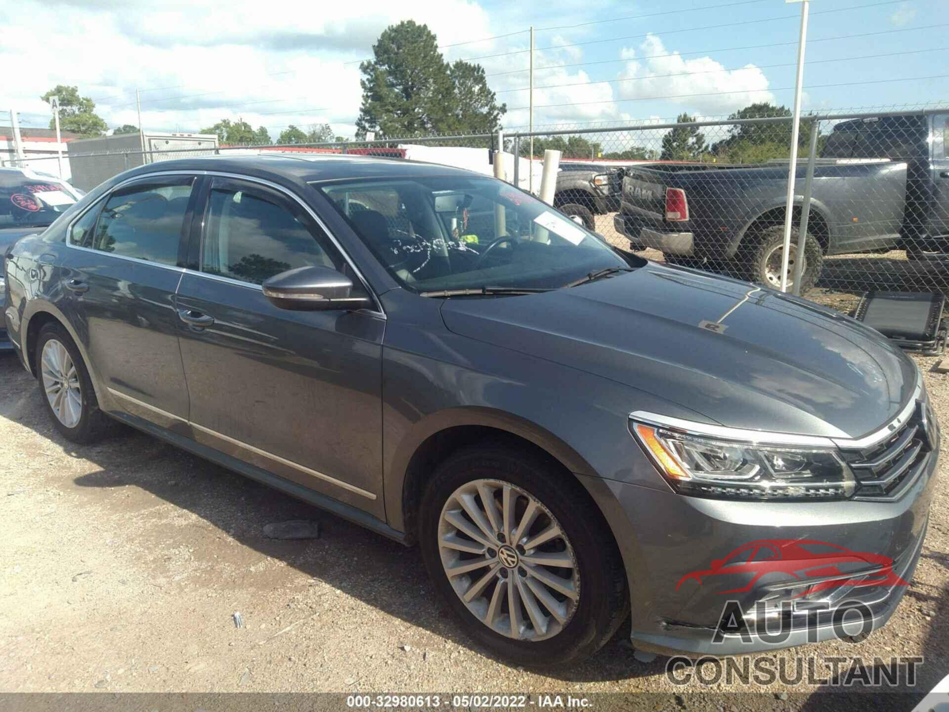 VOLKSWAGEN PASSAT 2016 - 1VWBS7A3XGC038393