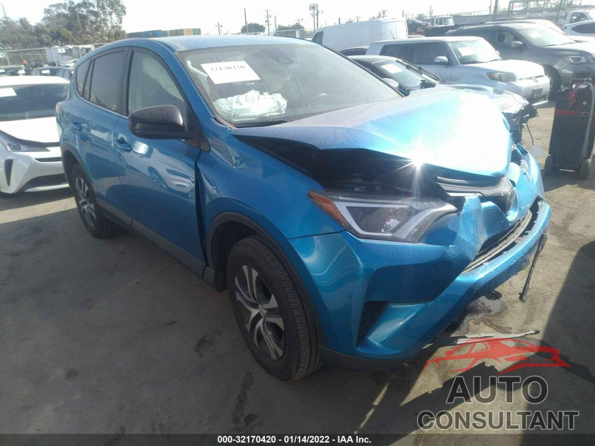 TOYOTA RAV4 2018 - JTMZFREV3JJ155345