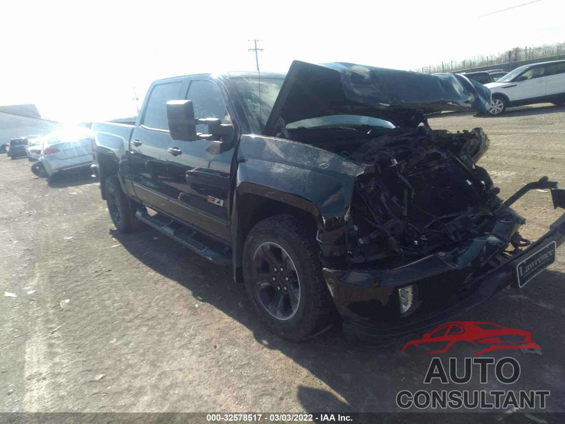 CHEVROLET SILVERADO 1500 2018 - 3GCUKSEC4JG495424