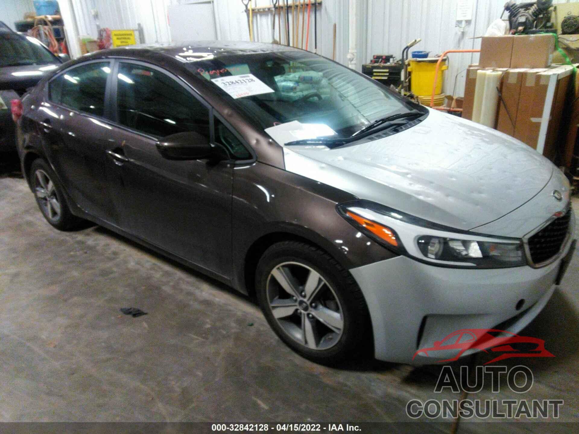 KIA FORTE 2018 - 3KPFL4A70JE166581