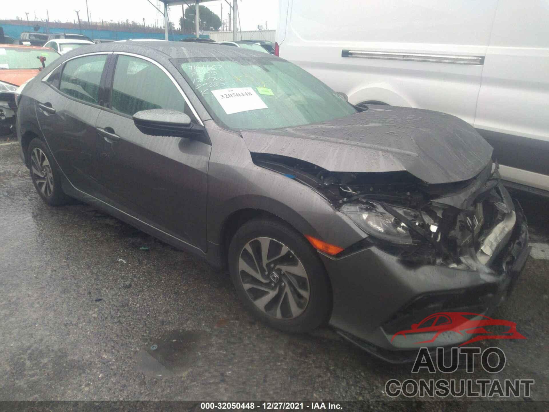 HONDA CIVIC HATCHBACK 2018 - SHHFK7H20JU411385