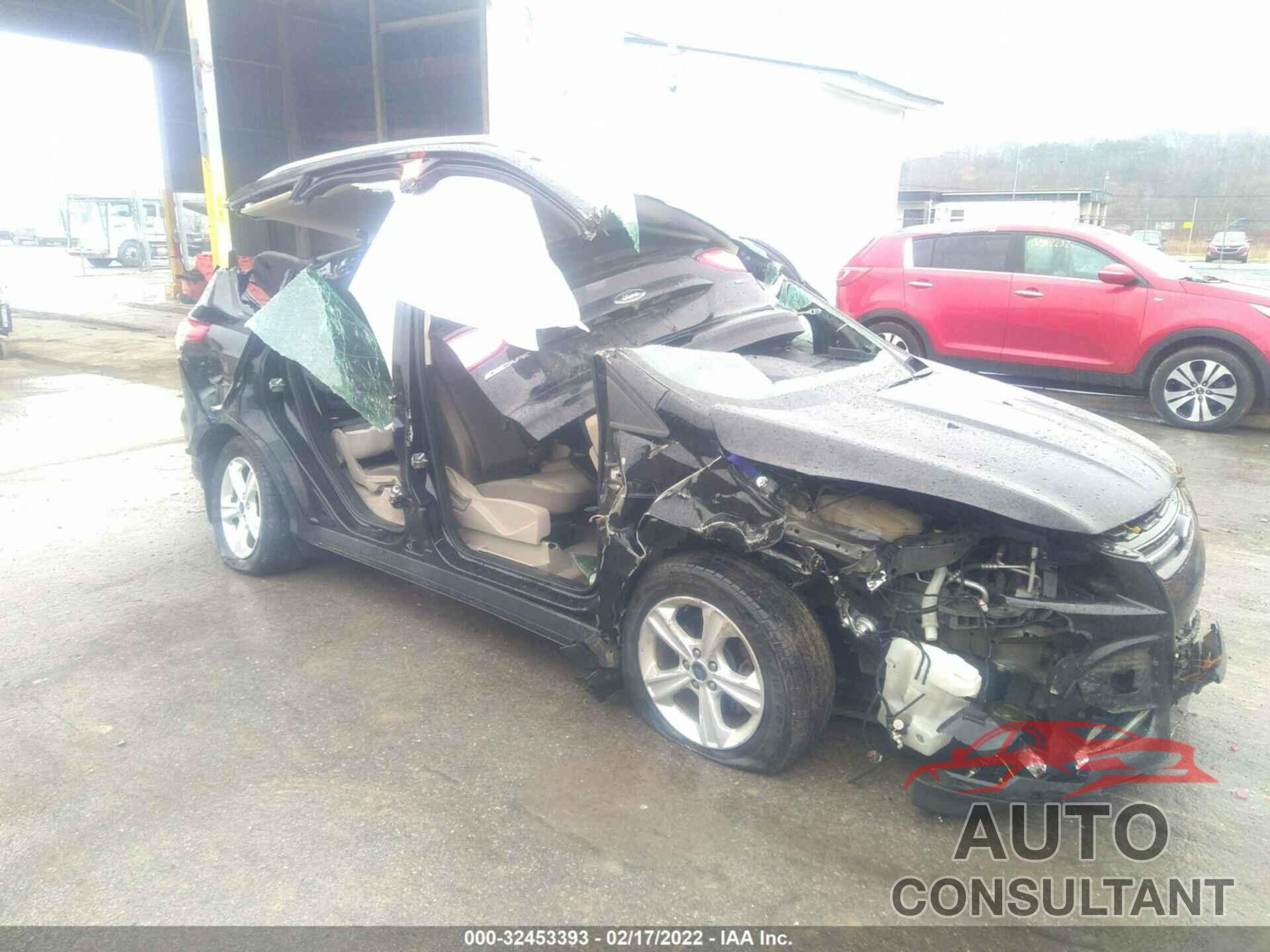 FORD ESCAPE 2016 - 1FMCU0G76GUA41848