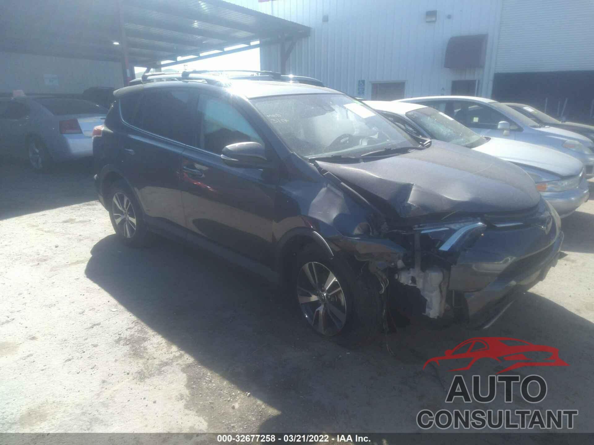 TOYOTA RAV4 2018 - 2T3RFREV0JW817853