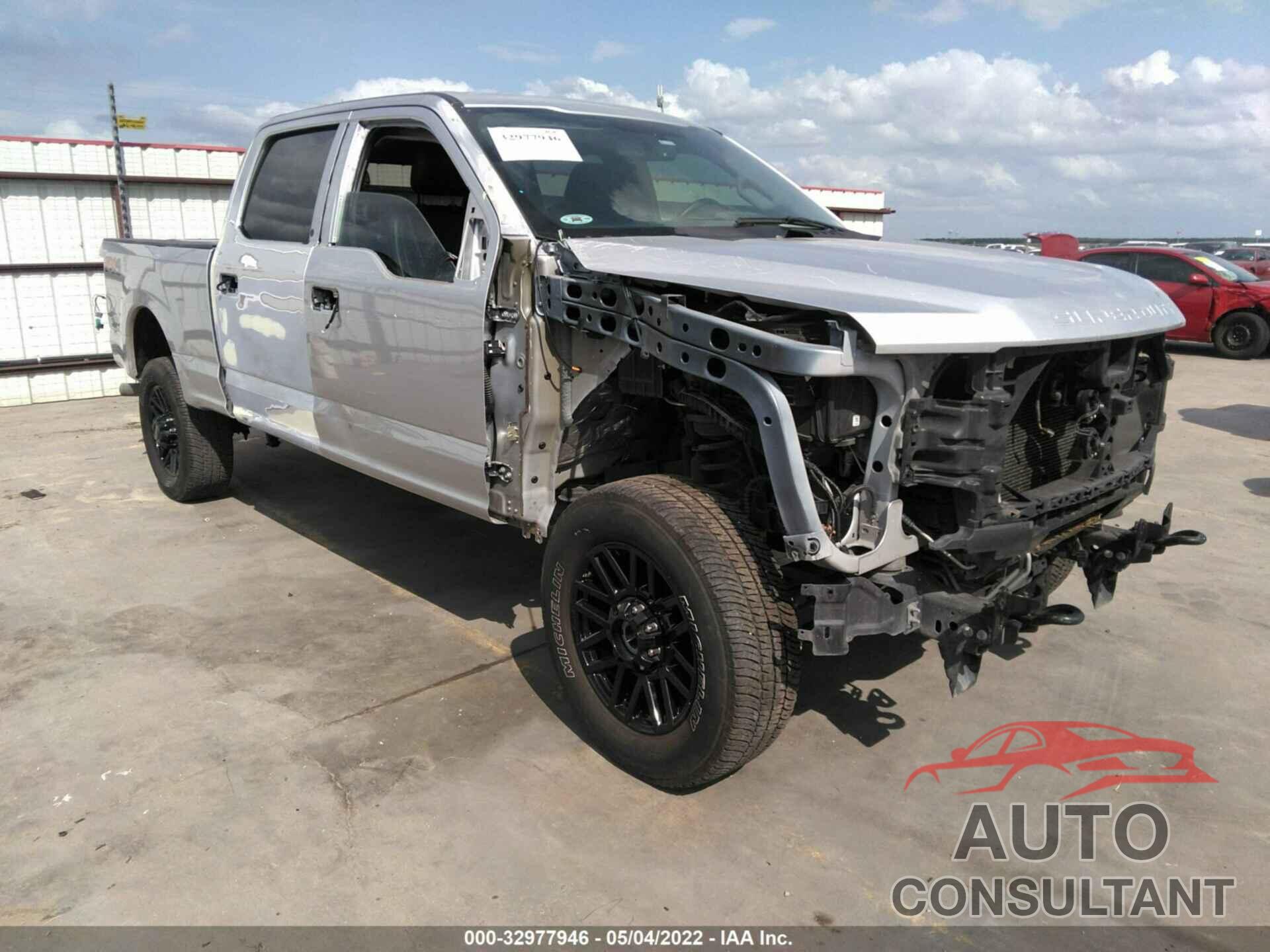 FORD SUPER DUTY F-250 SRW 2019 - 1FT7W2B68KEE32688