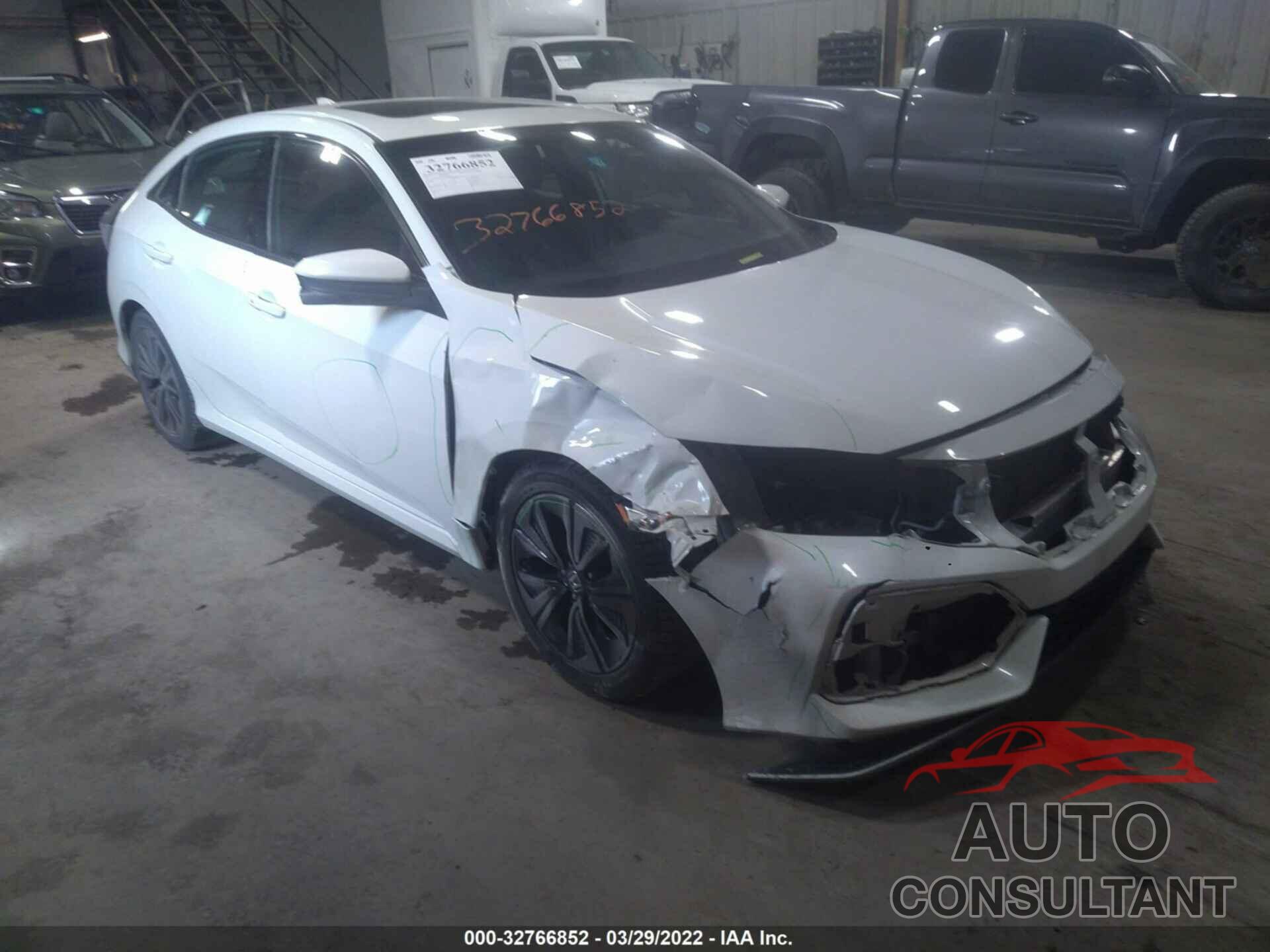 HONDA CIVIC HATCHBACK 2017 - SHHFK7H50HU400827