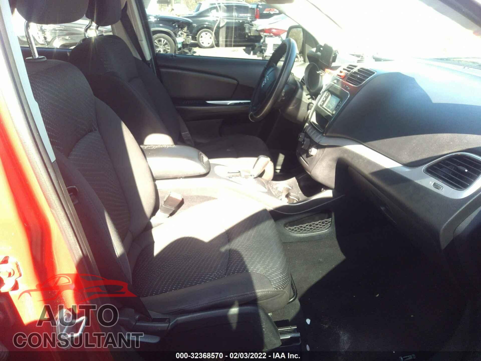DODGE JOURNEY 2017 - 3C4PDCBB5HT562865