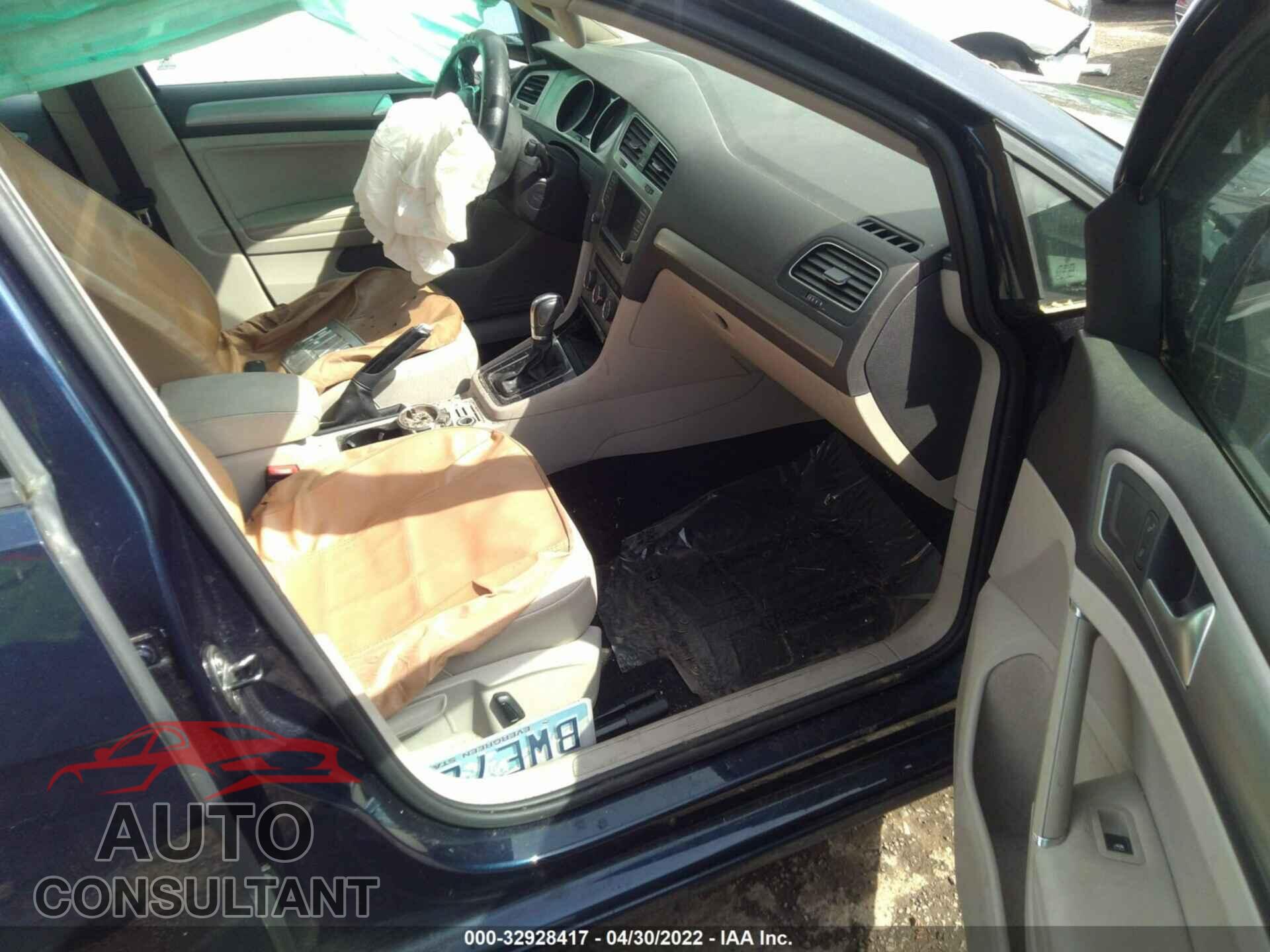 VOLKSWAGEN GOLF 2017 - 3VW217AU3HM020233