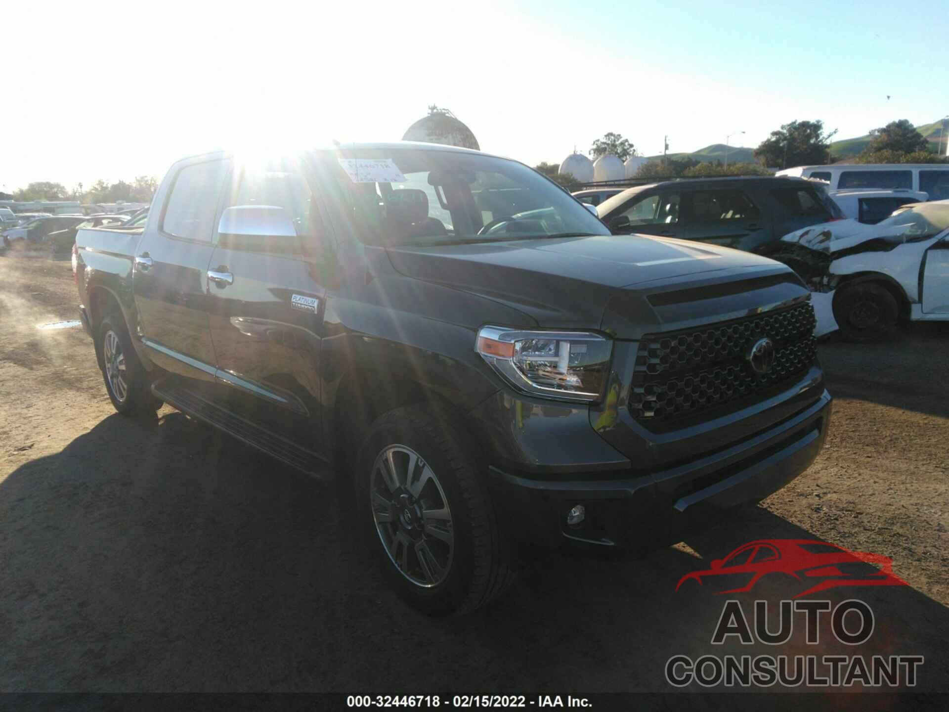 TOYOTA TUNDRA 4WD 2019 - 5TFAY5F19KX822753