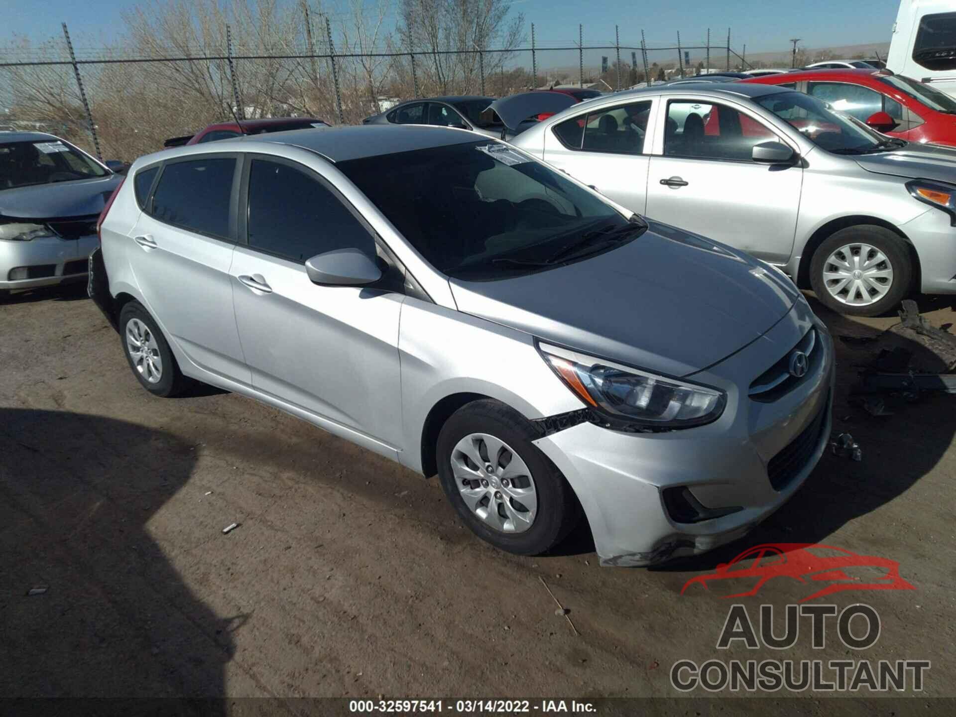 HYUNDAI ACCENT 2016 - KMHCT5AE4GU287515