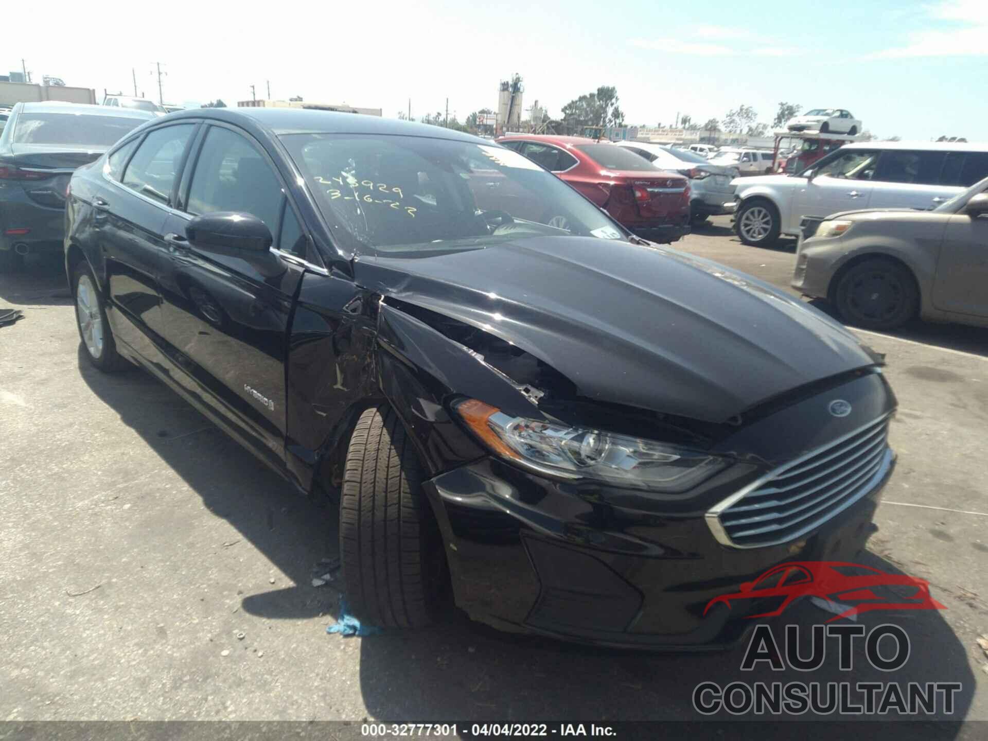 FORD FUSION HYBRID 2019 - 3FA6P0LU7KR208762