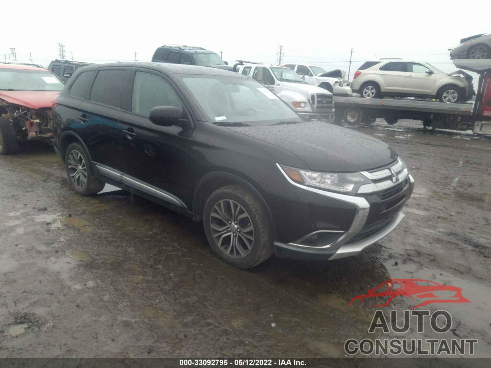 MITSUBISHI OUTLANDER 2018 - JA4AD2A30JJ004844