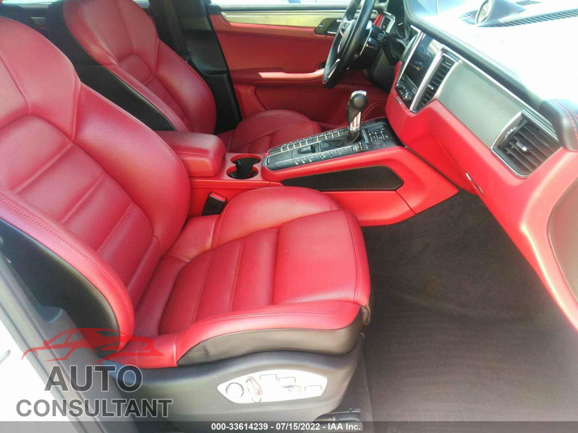 PORSCHE MACAN 2018 - WP1AF2A53JLB70537