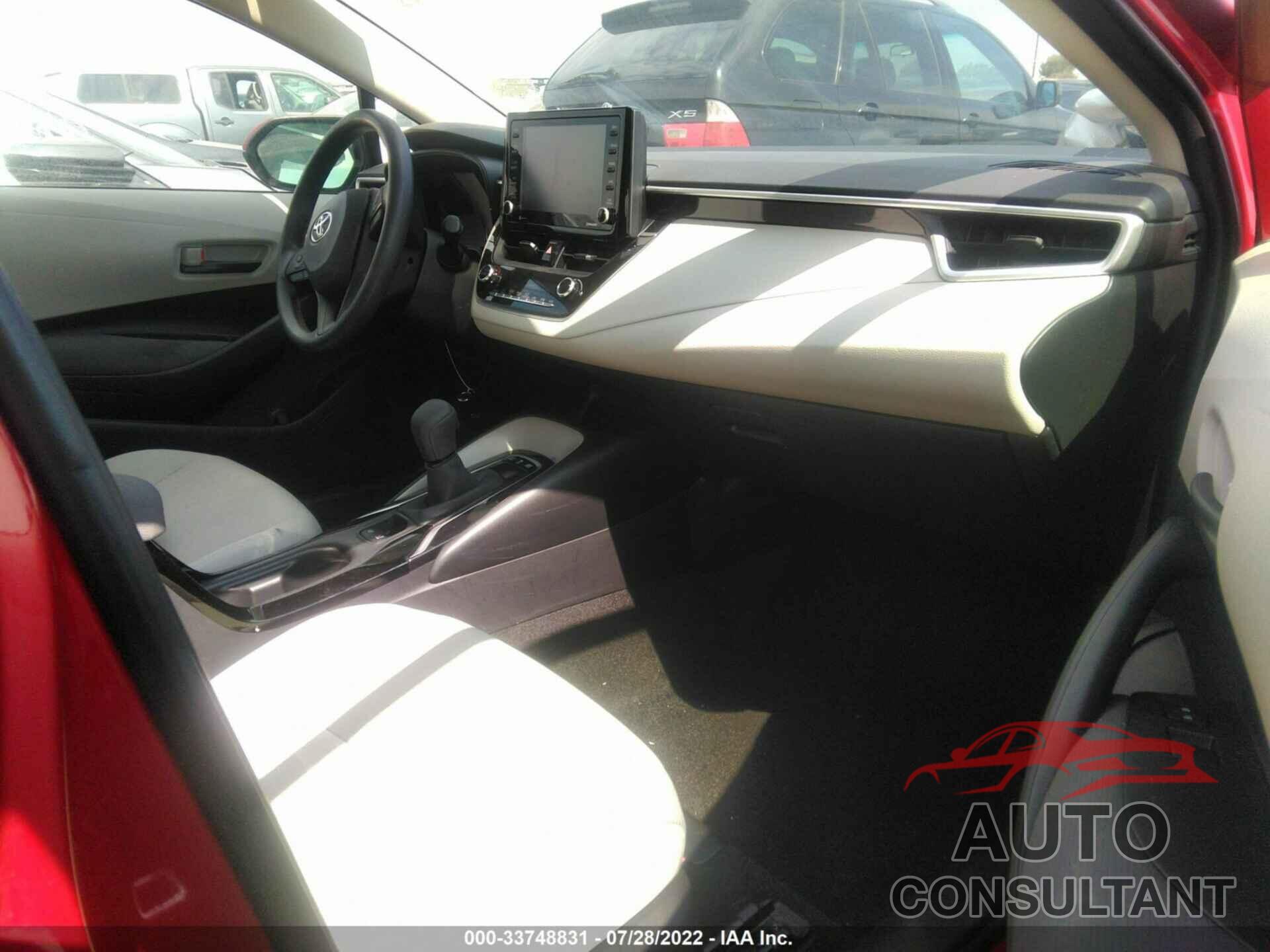 TOYOTA COROLLA 2022 - JTDEAMDE7NJ054817