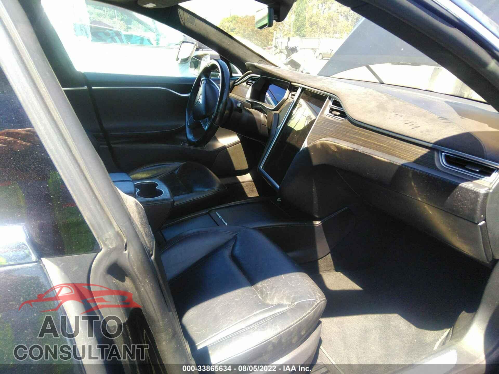 TESLA MODEL S 2016 - 5YJSA1E28GF141058