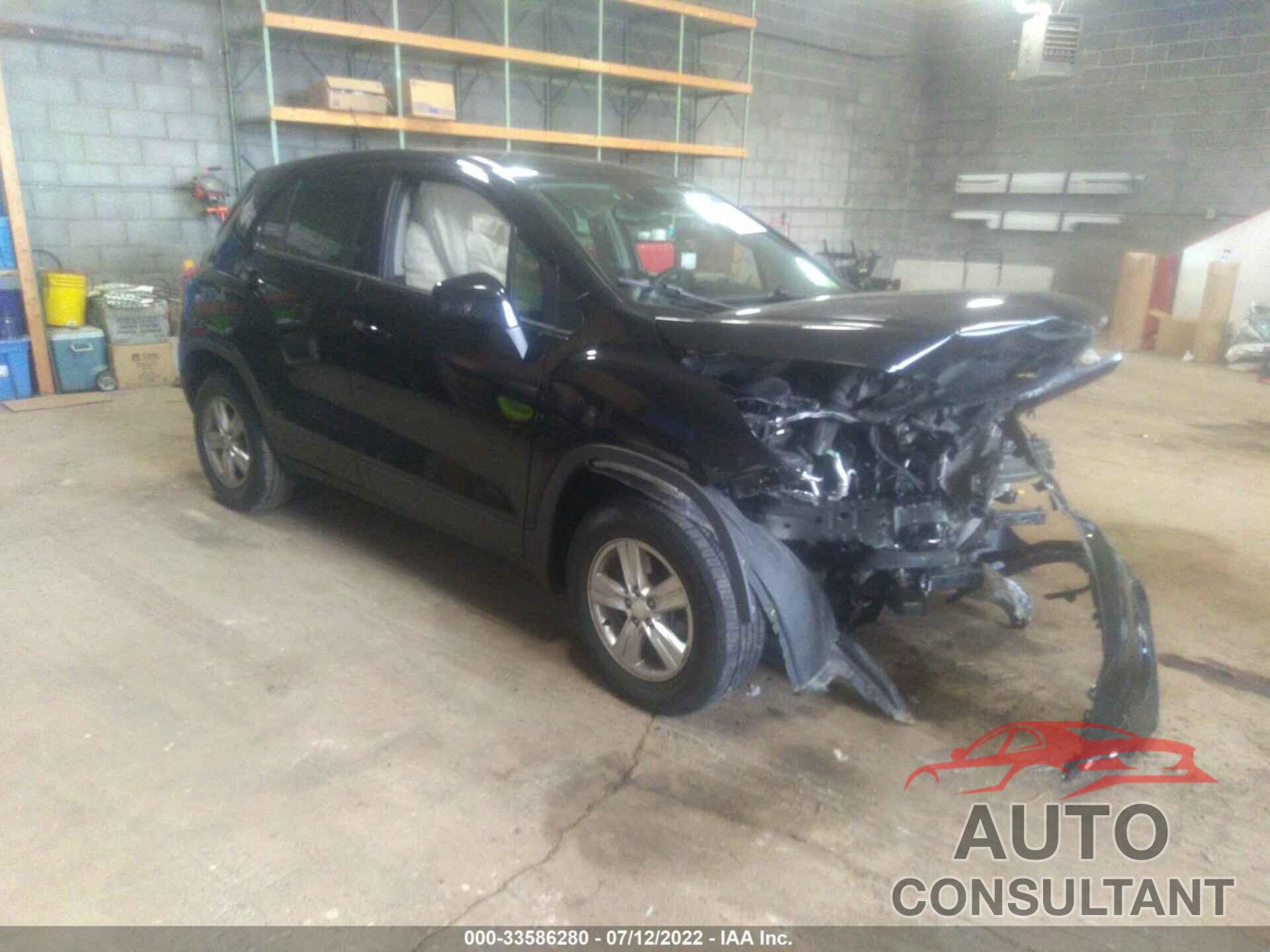 CHEVROLET TRAX 2017 - 3GNCJNSB8HL180193