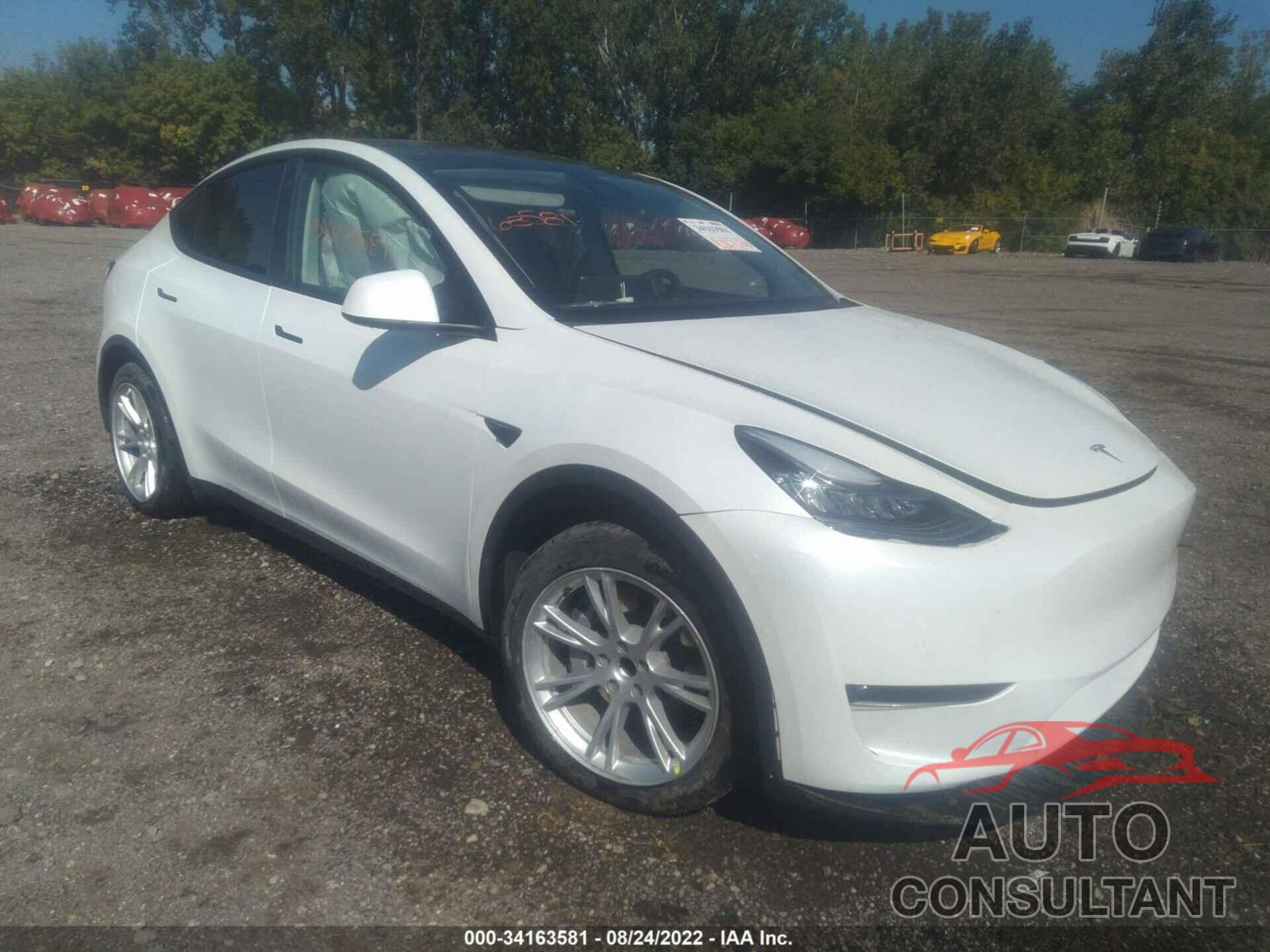 TESLA MODEL Y 2021 - 5YJYGDED0MF103623