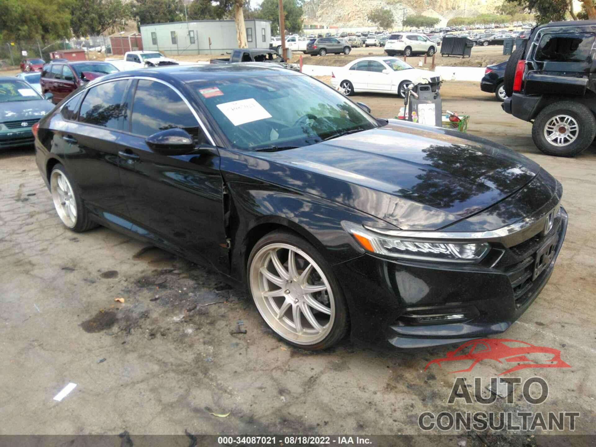 HONDA ACCORD SEDAN 2018 - 1HGCV1F30JA012622