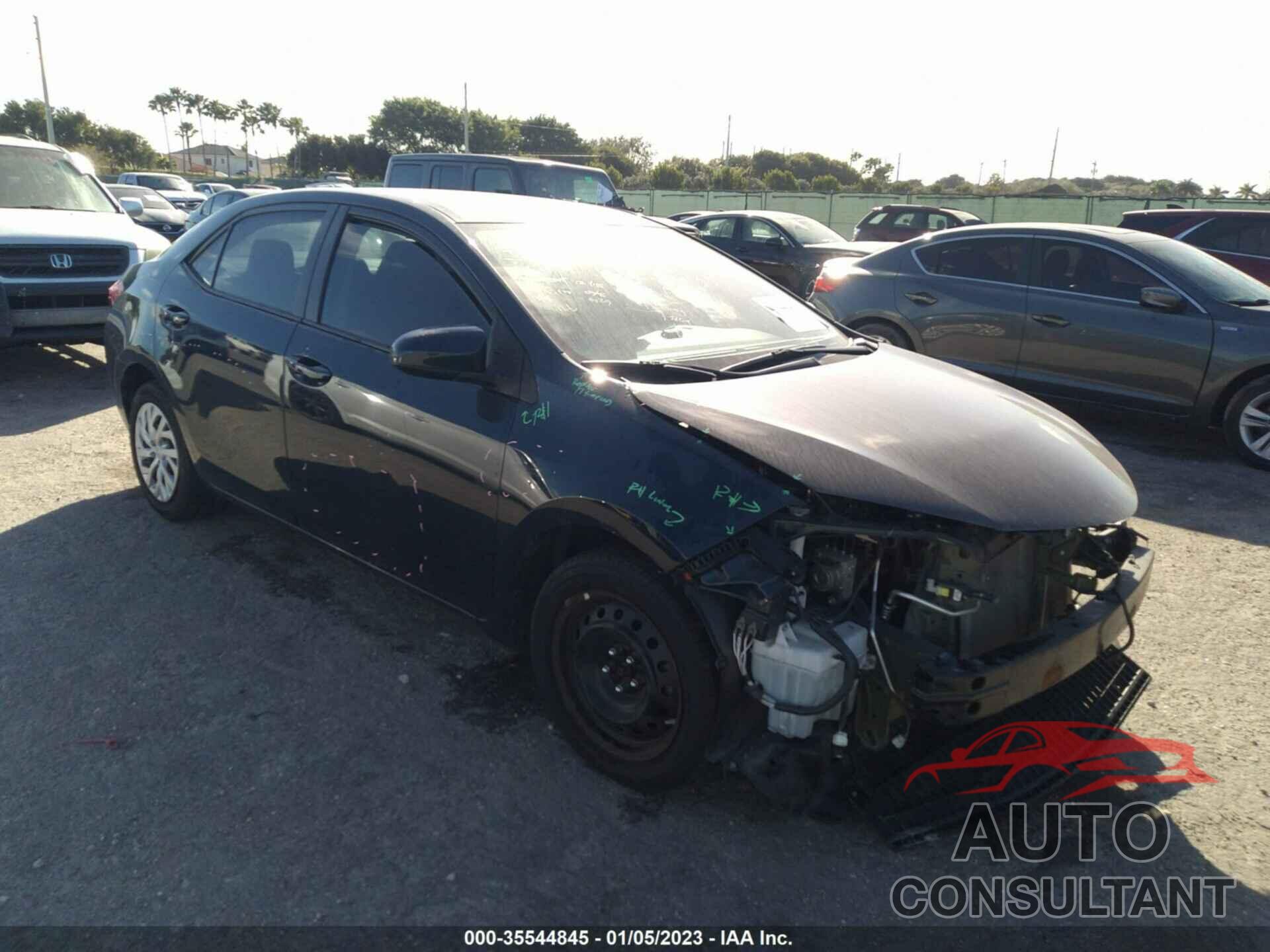 TOYOTA COROLLA 2019 - 5YFBURHEXKP944608