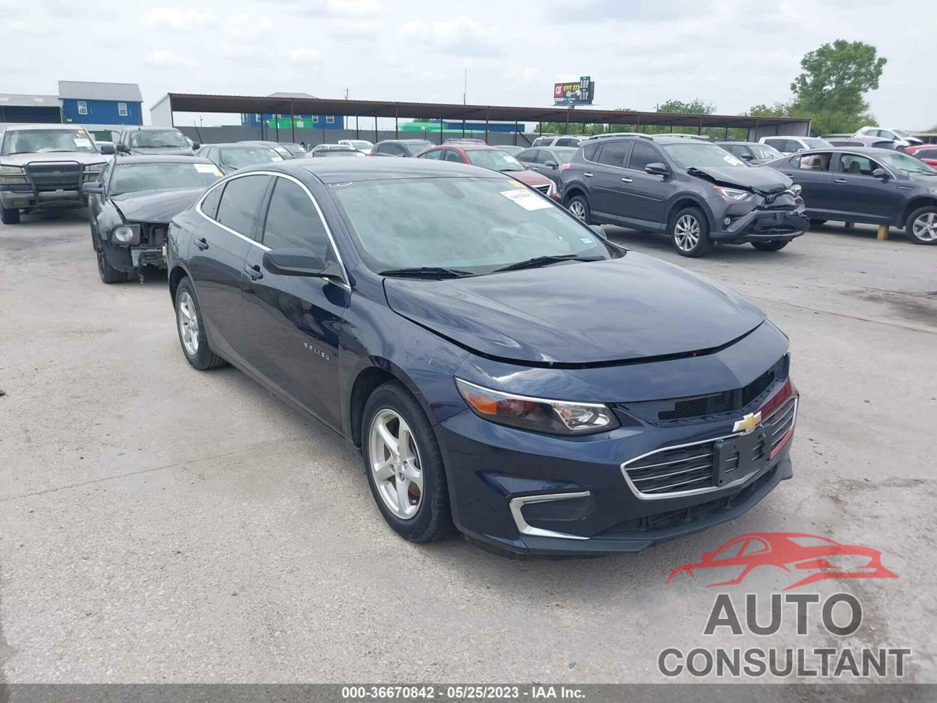 CHEVROLET MALIBU 2018 - 1G1ZB5ST0JF224110