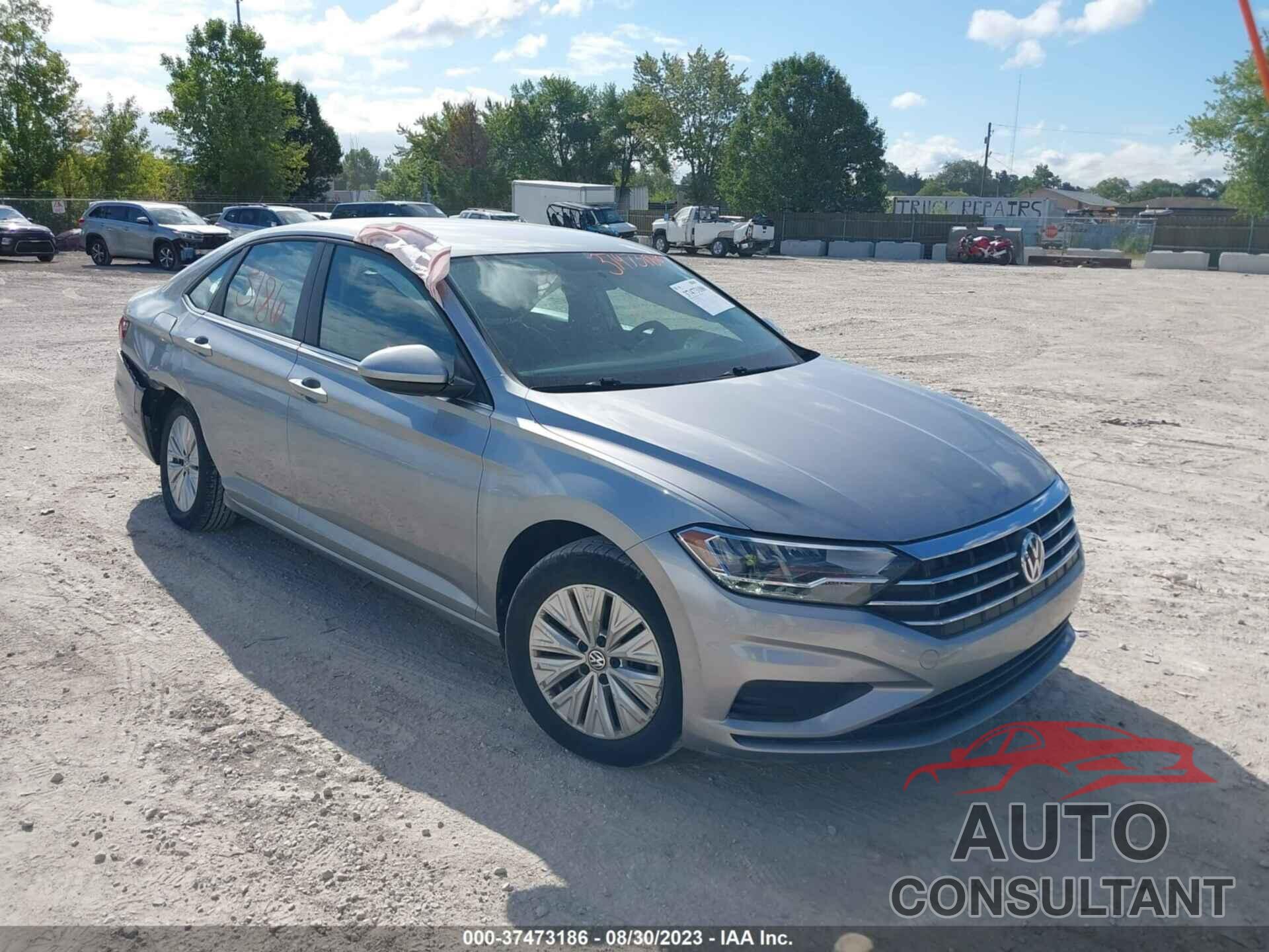 VOLKSWAGEN JETTA 2019 - 3VWCB7BU5KM258835