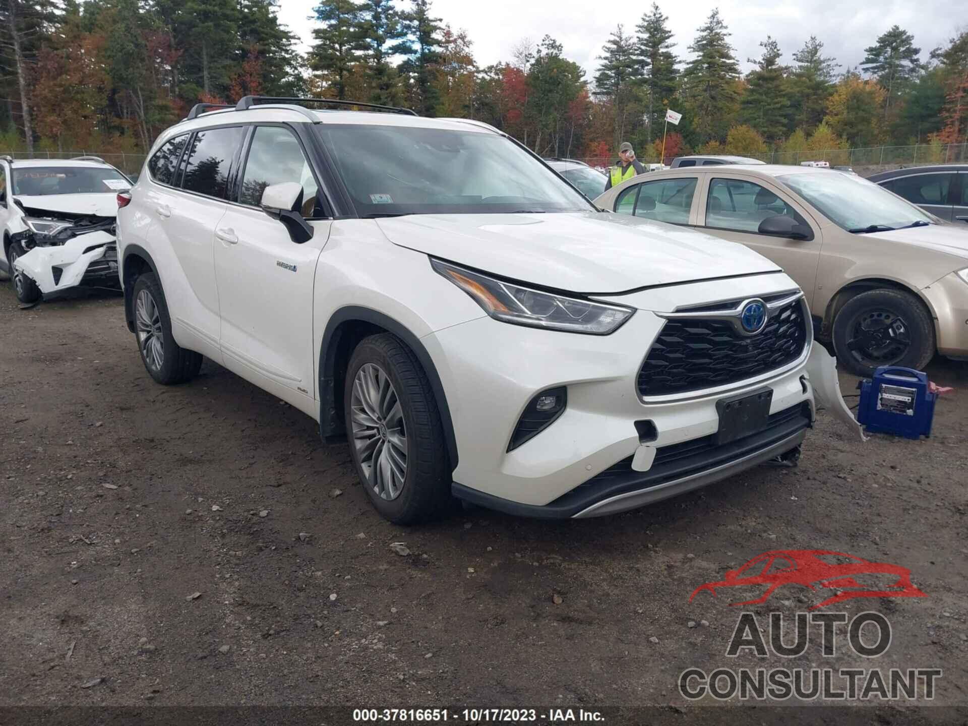 TOYOTA HIGHLANDER 2020 - 5TDEBRCH8LS009665