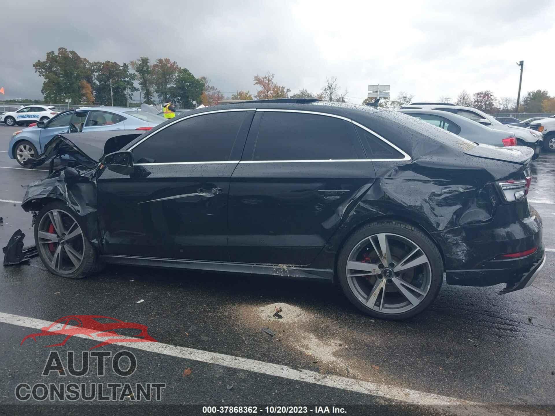 AUDI RS 3 2018 - WUABWGFF0J1907566