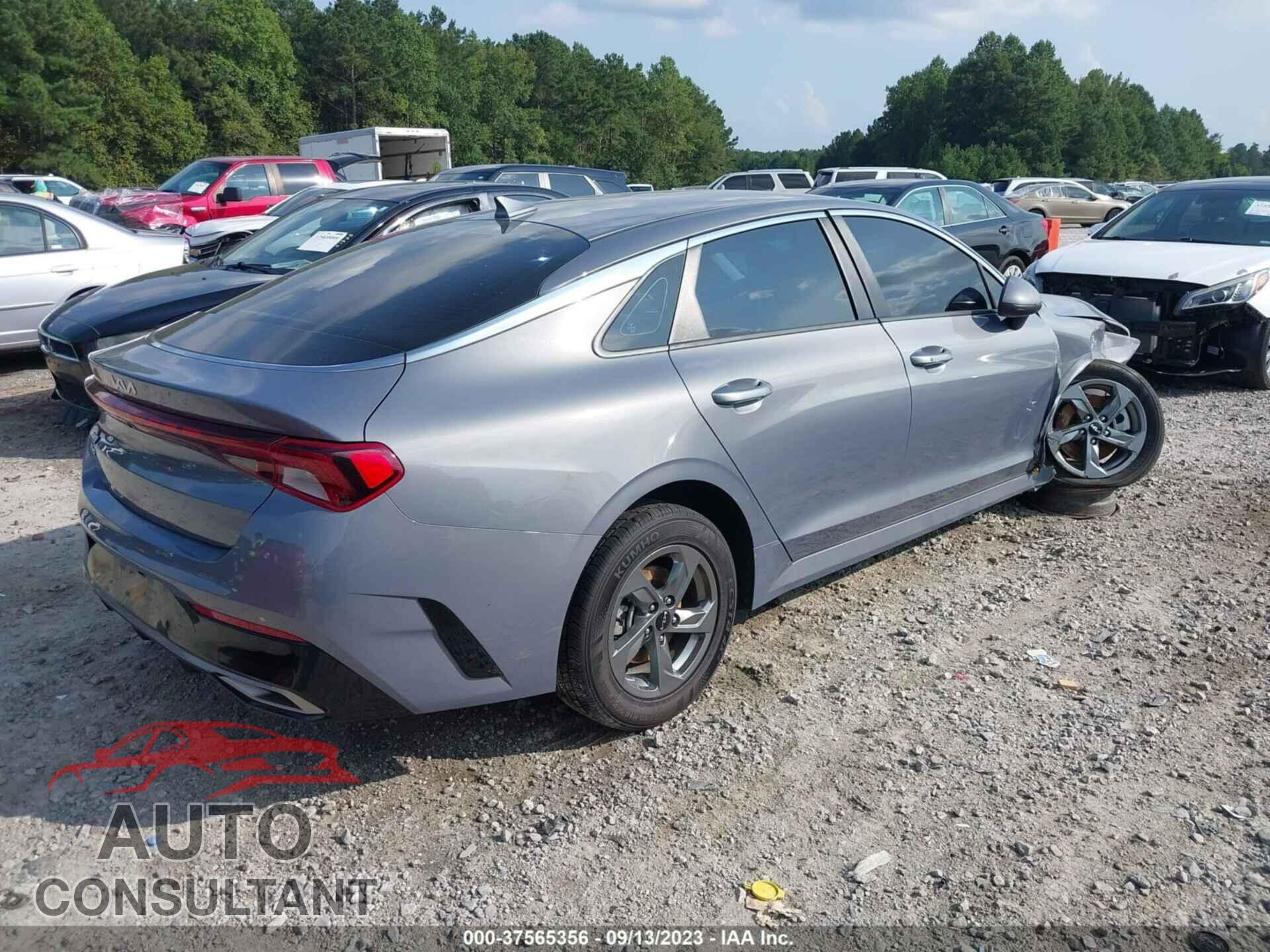 KIA K5 2022 - 5XXG14J29NG088409