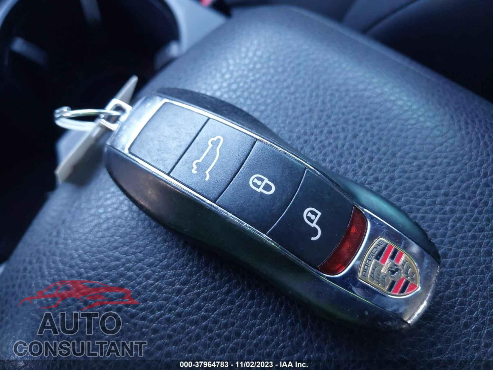 PORSCHE MACAN 2015 - WP1AB2A54FLB41423
