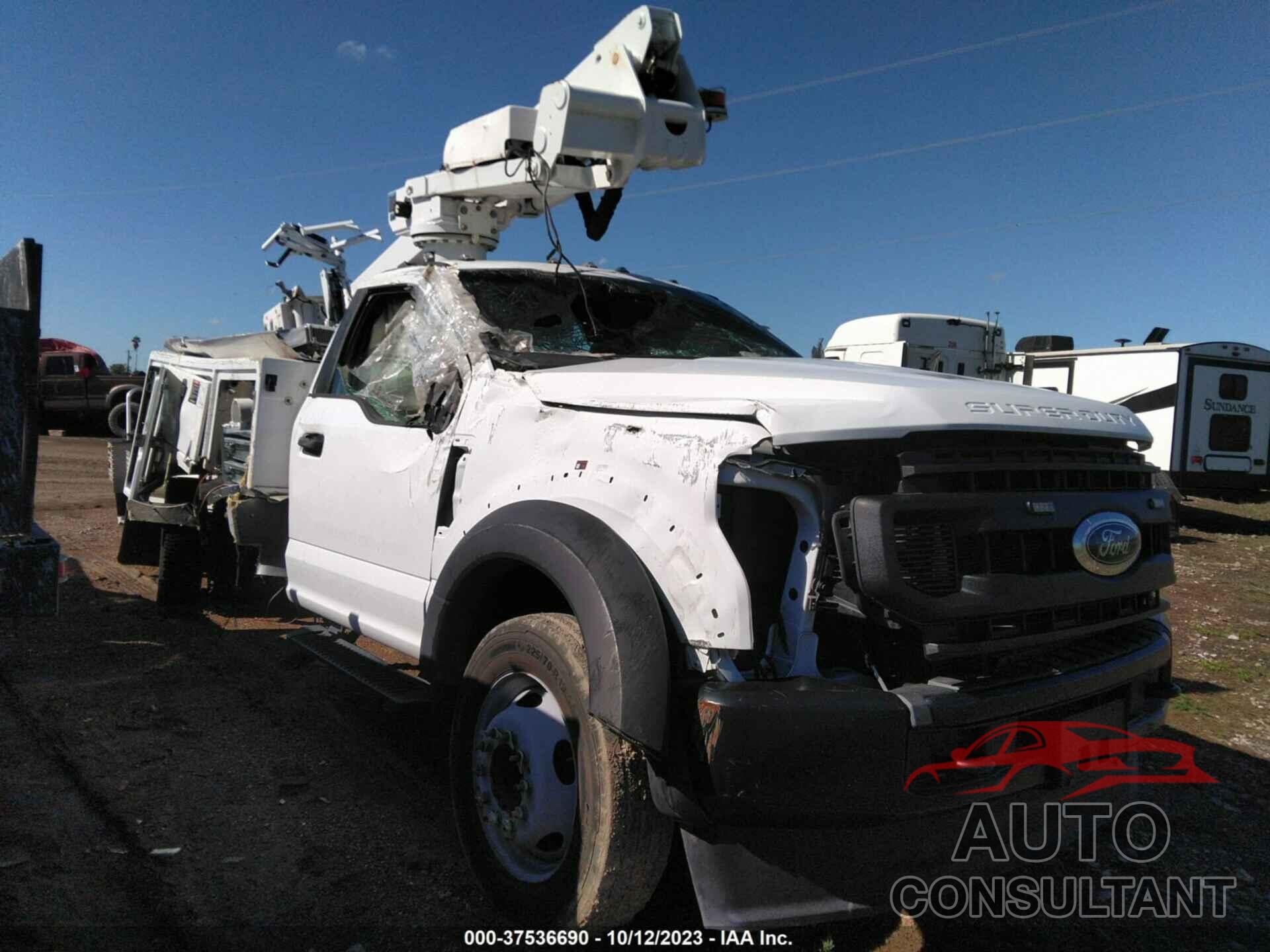 FORD F-450 CHASSIS 2022 - 1FDUF4GN0NEE99221