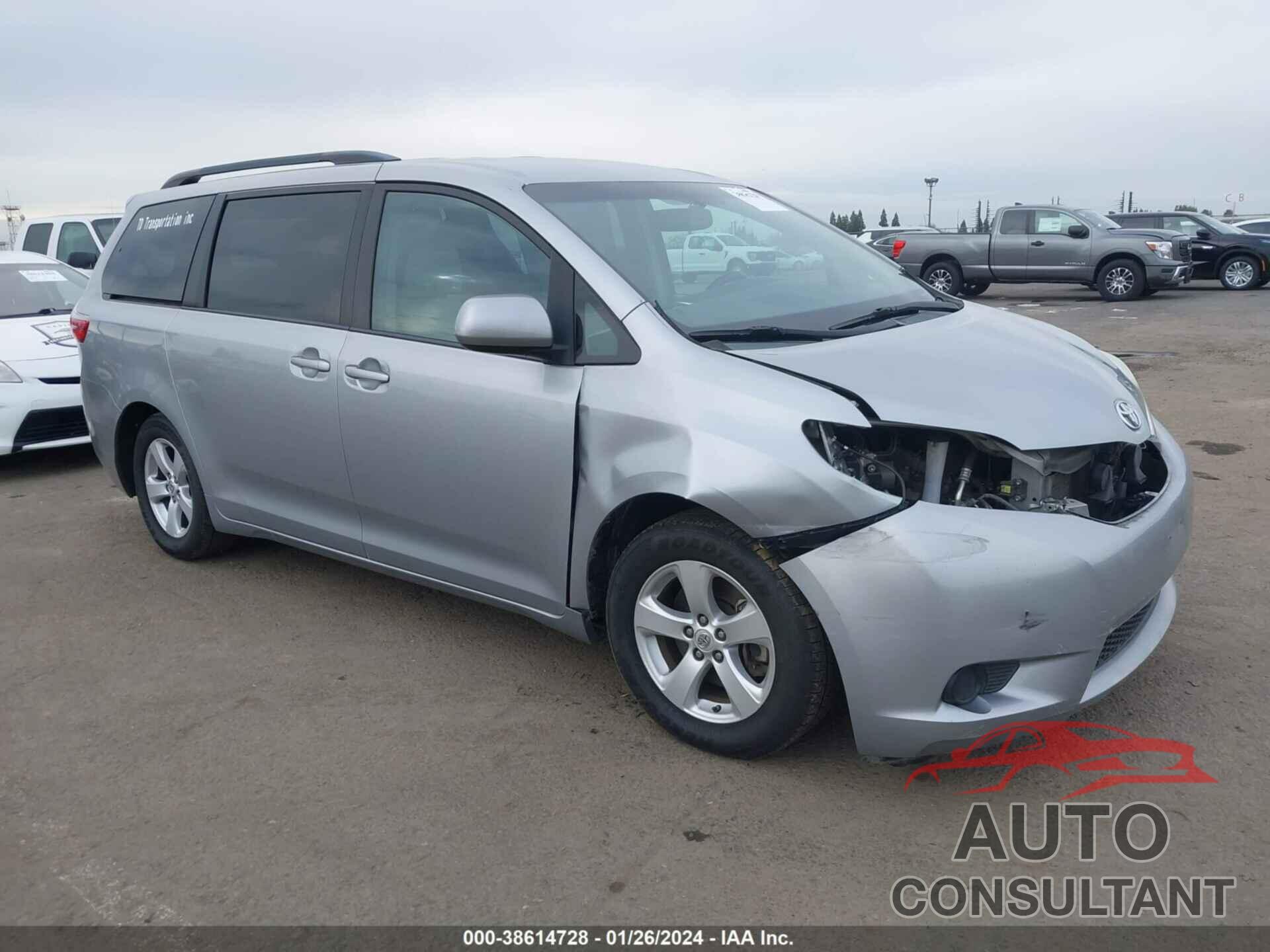 TOYOTA SIENNA 2016 - 5TDKK3DC9GS708442