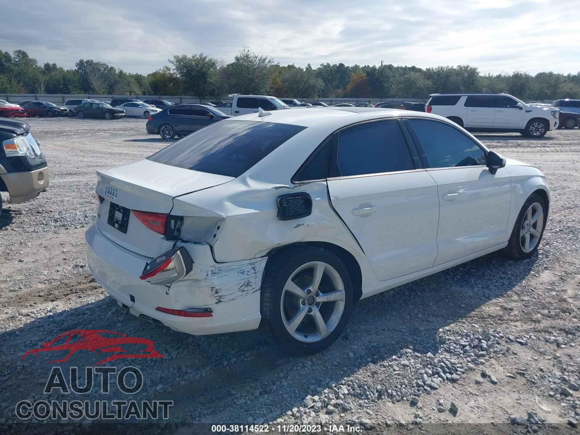 AUDI A3 2016 - WAUA7GFF1G1117575