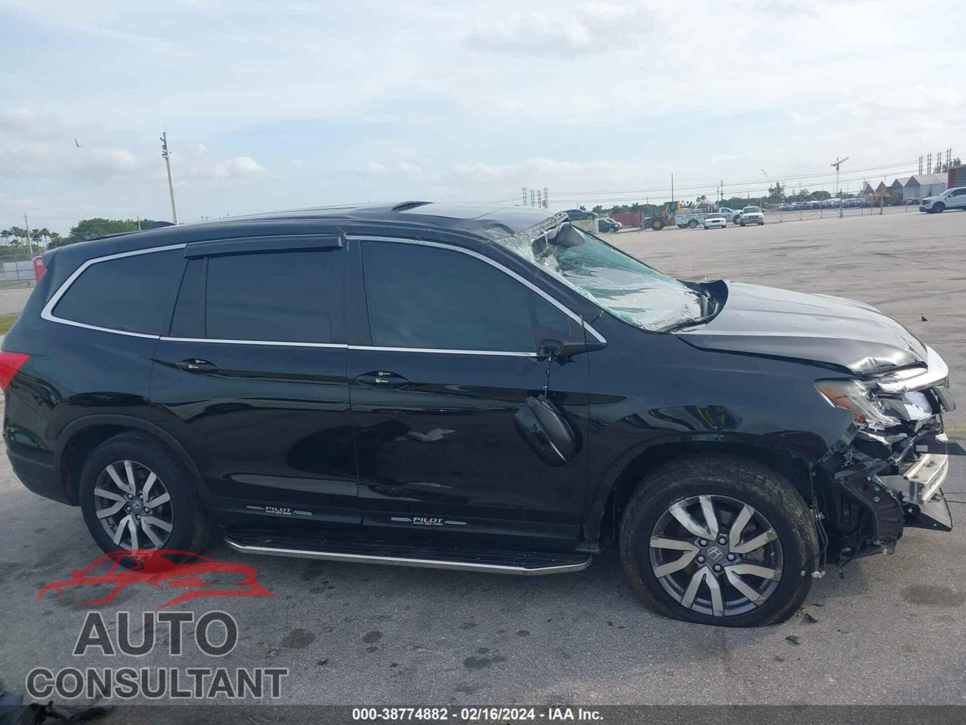 HONDA PILOT 2020 - 5FNYF5H50LB014209