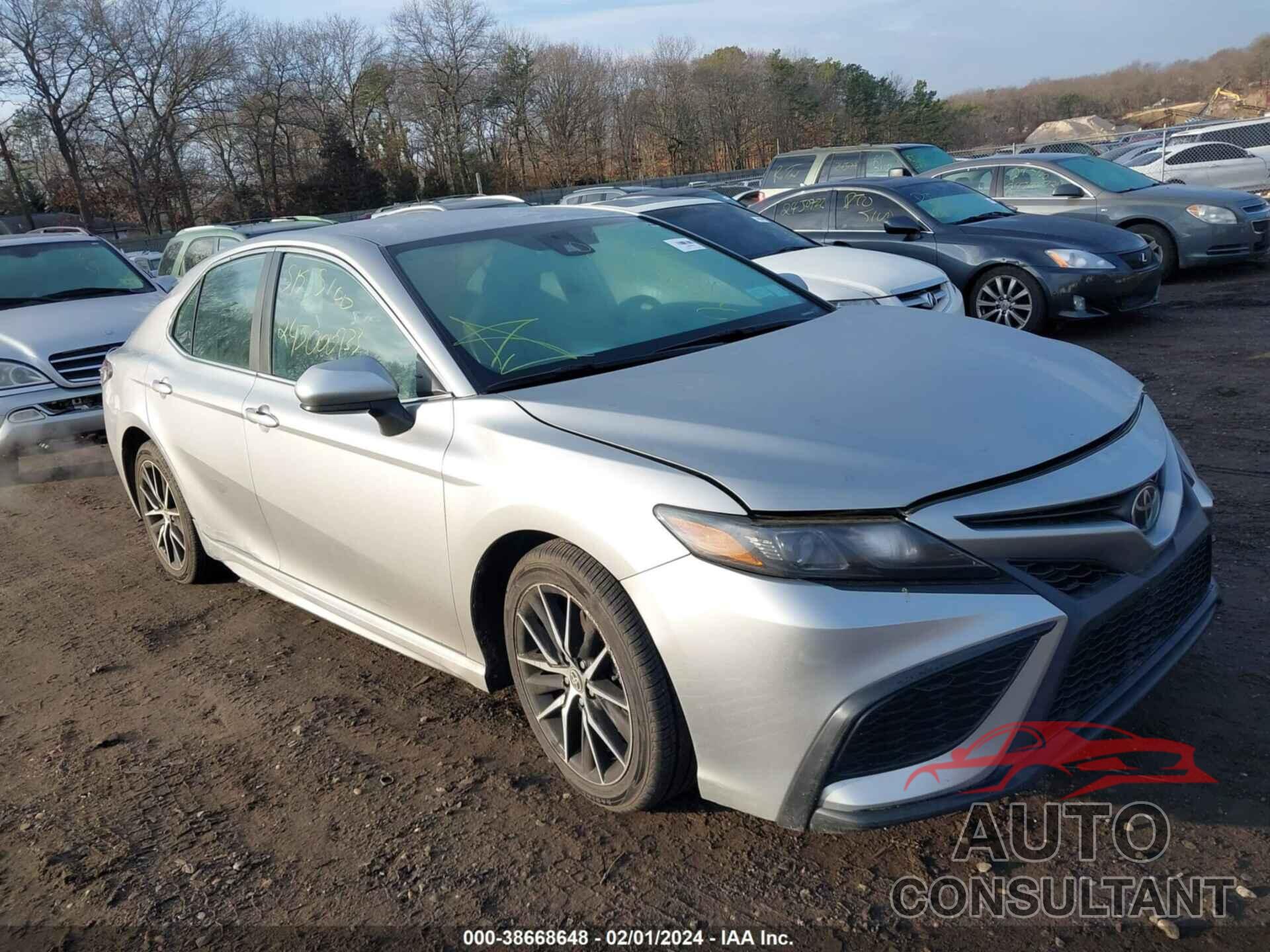 TOYOTA CAMRY 2021 - 4T1G11AK3MU525713