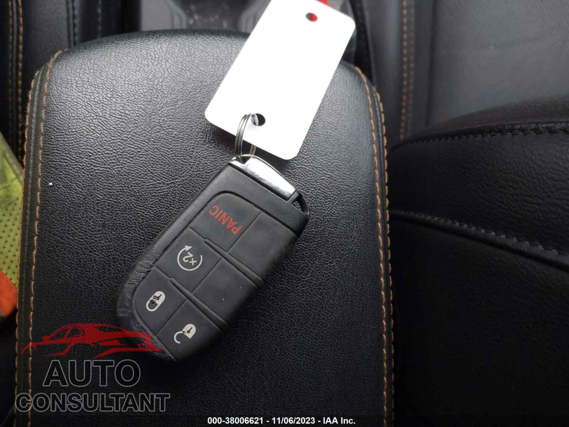 JEEP COMPASS 2020 - 3C4NJDCB2LT101149