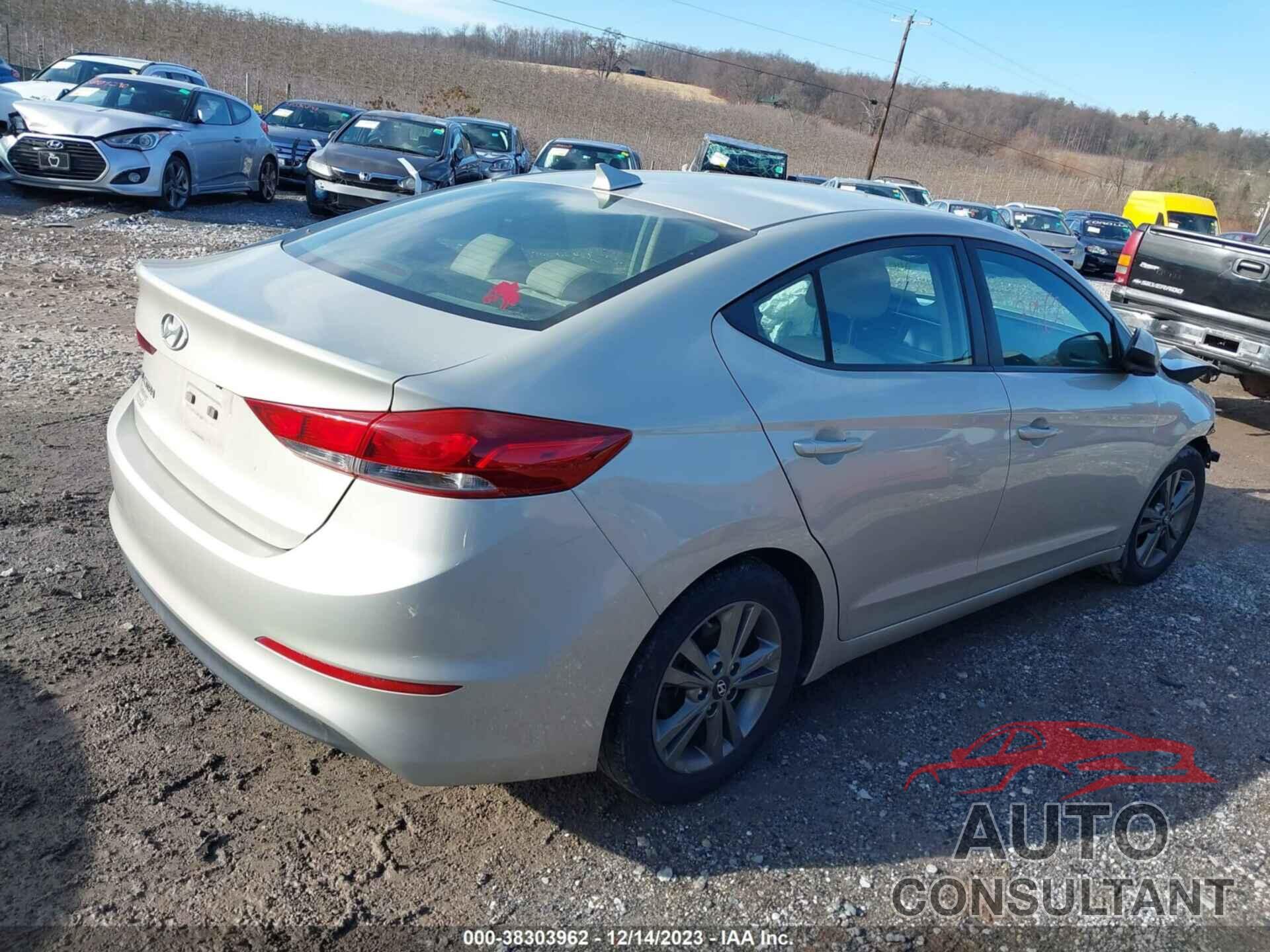 HYUNDAI ELANTRA 2018 - 5NPD84LF2JH368931