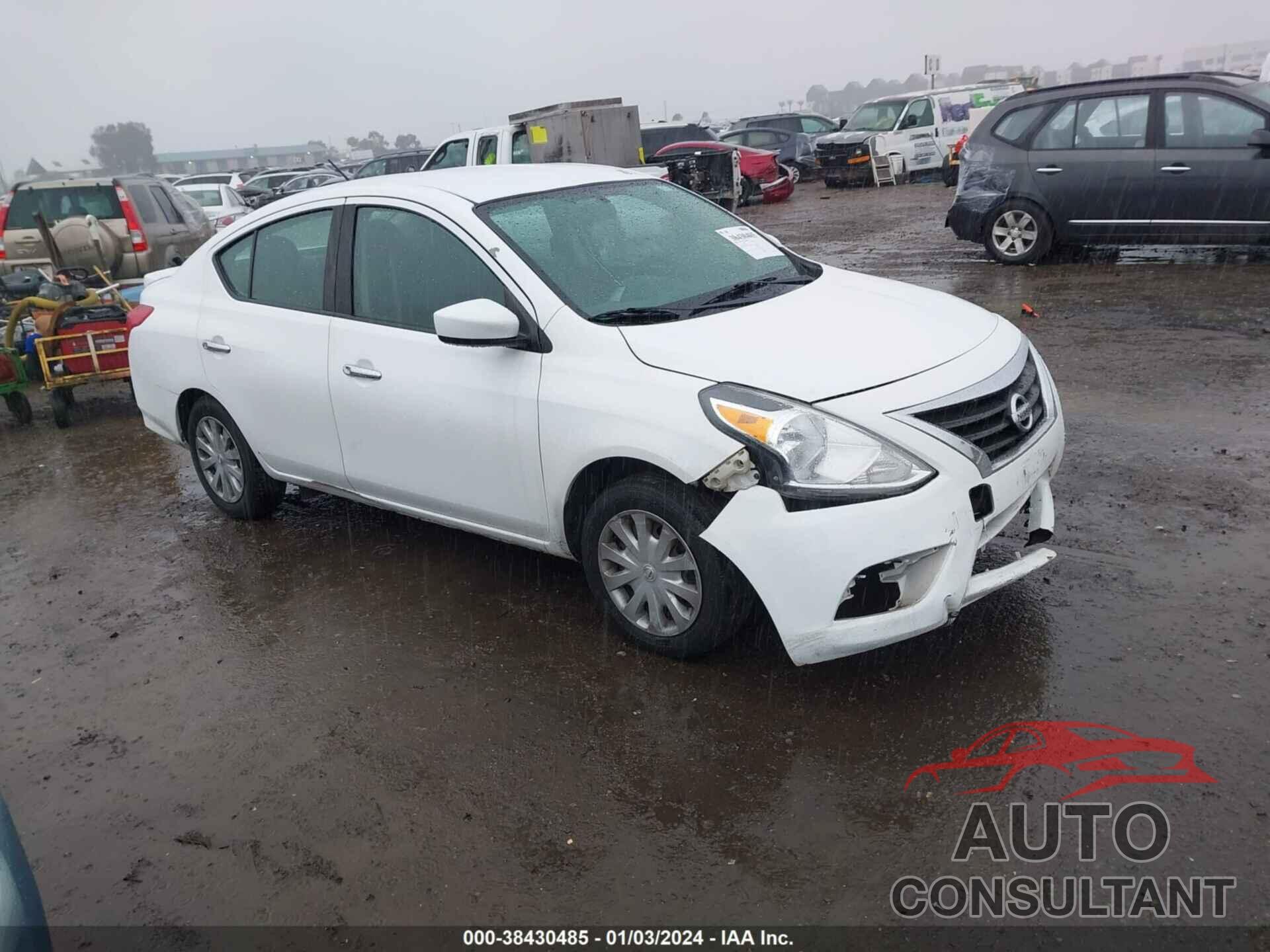 NISSAN VERSA 2017 - 3N1CN7AP6HL841793