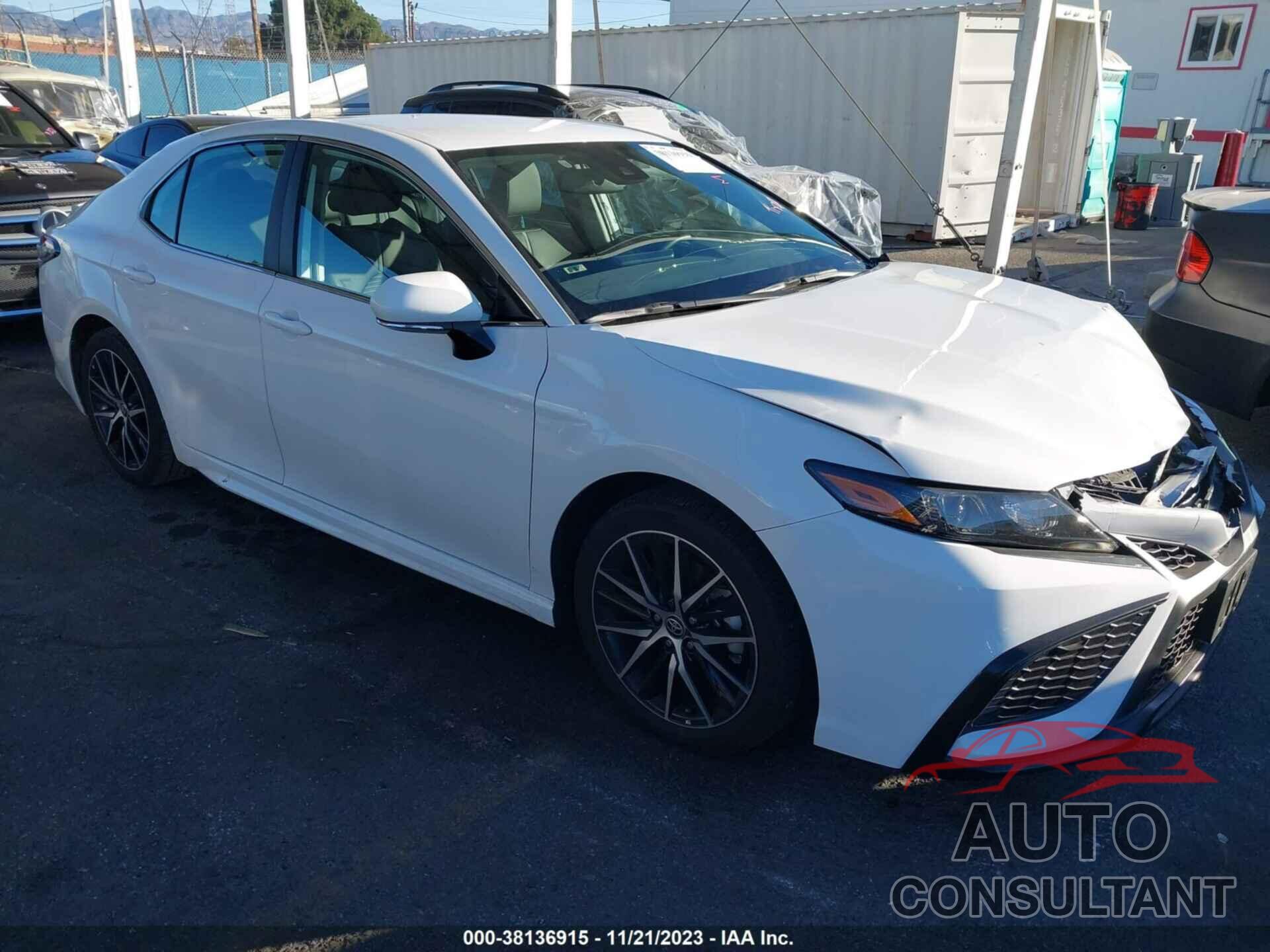 TOYOTA CAMRY 2023 - 4T1T11AK2PU773700
