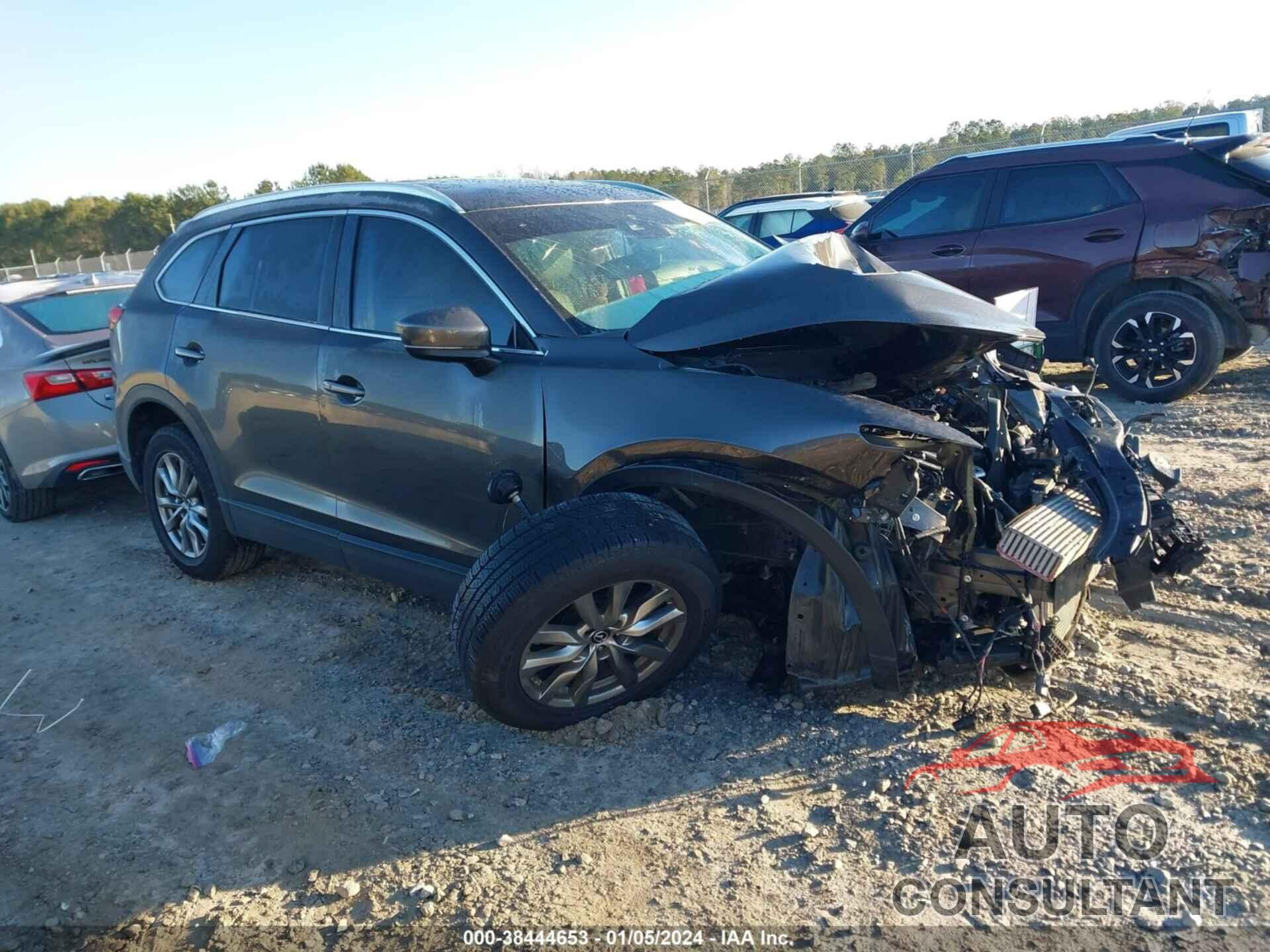 MAZDA CX-9 2018 - JM3TCACY9J0228728