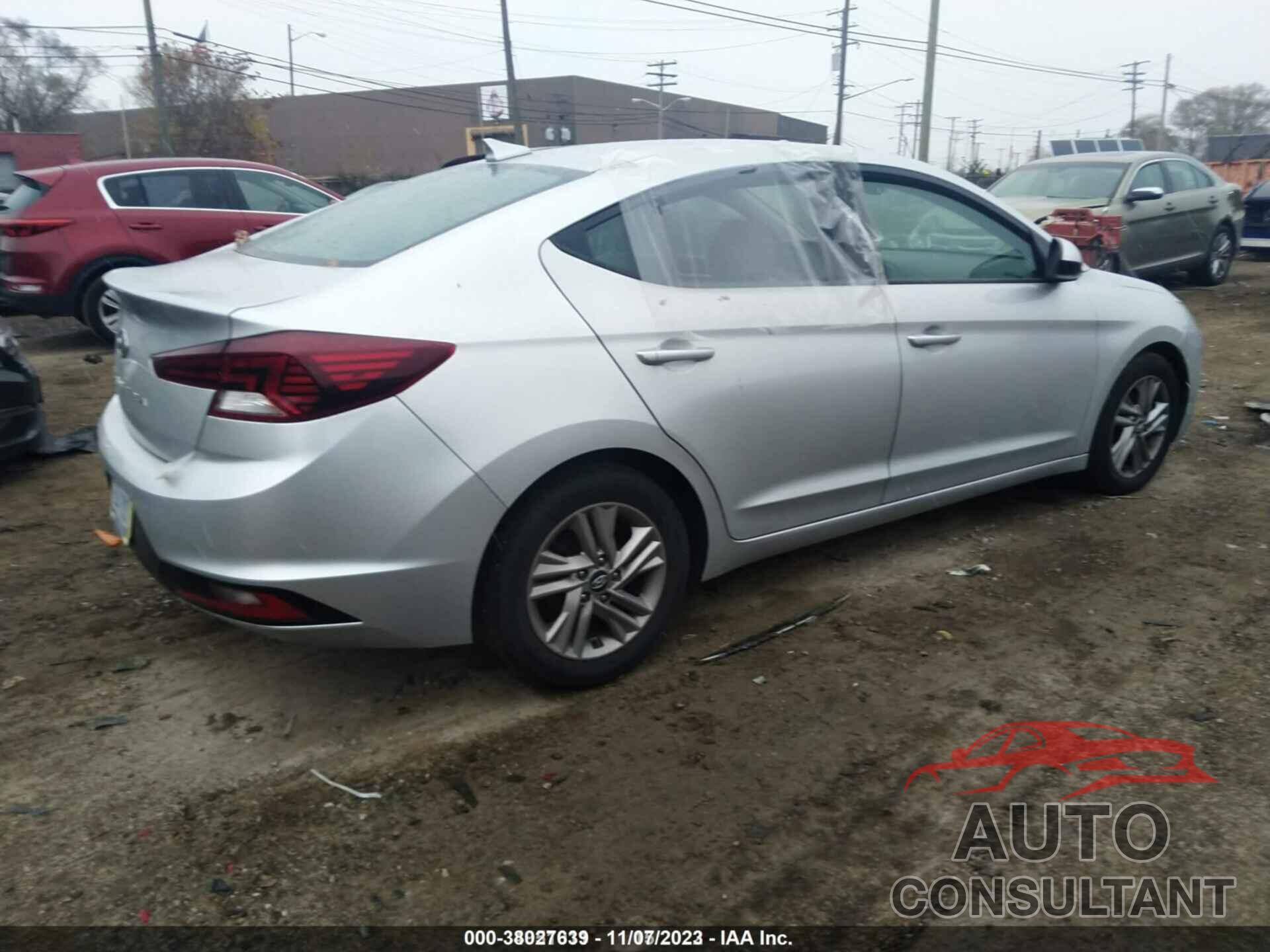 HYUNDAI ELANTRA 2019 - KMHD84LF5KU755959