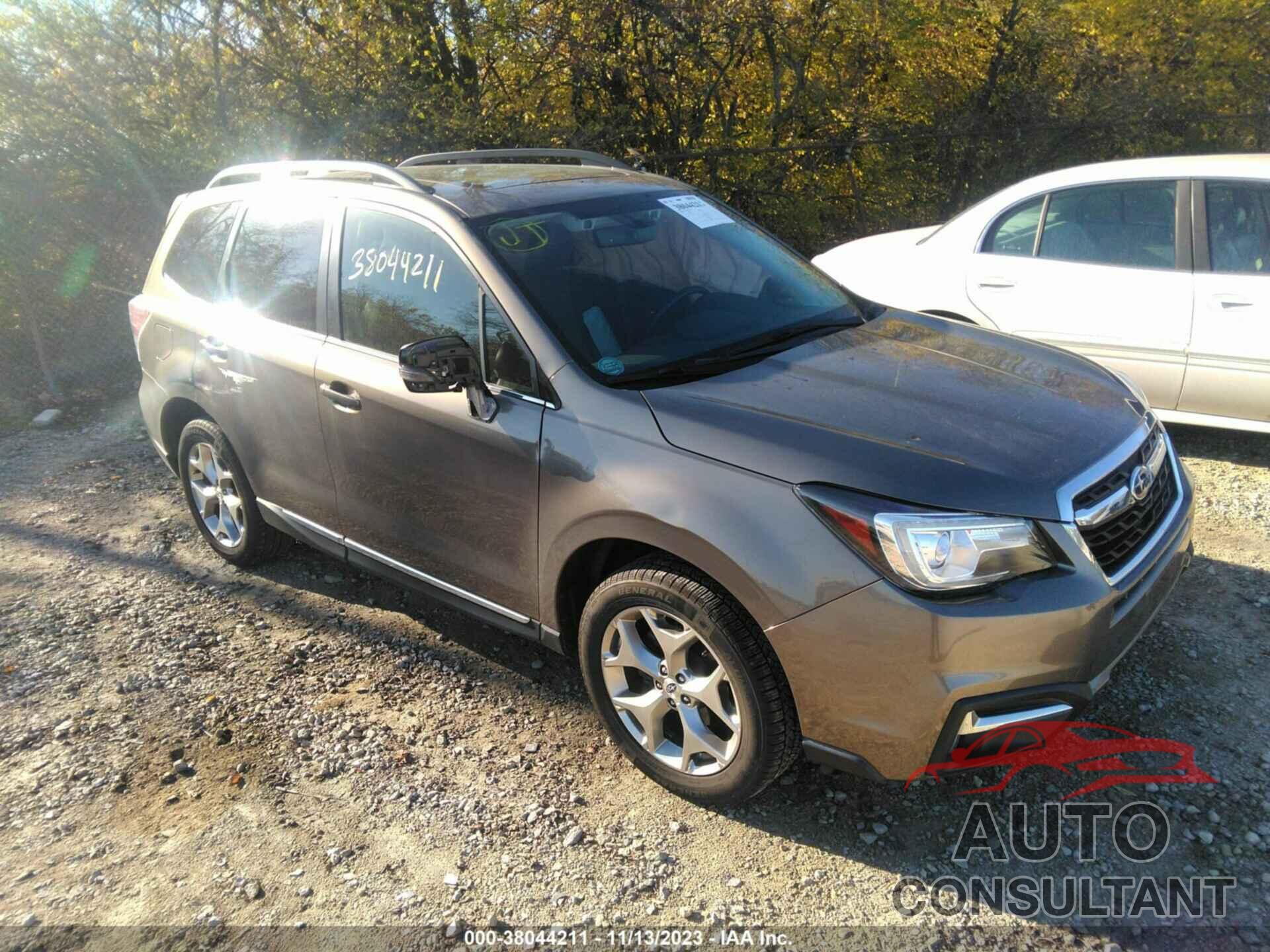 SUBARU FORESTER 2018 - JF2SJAWC2JH503613