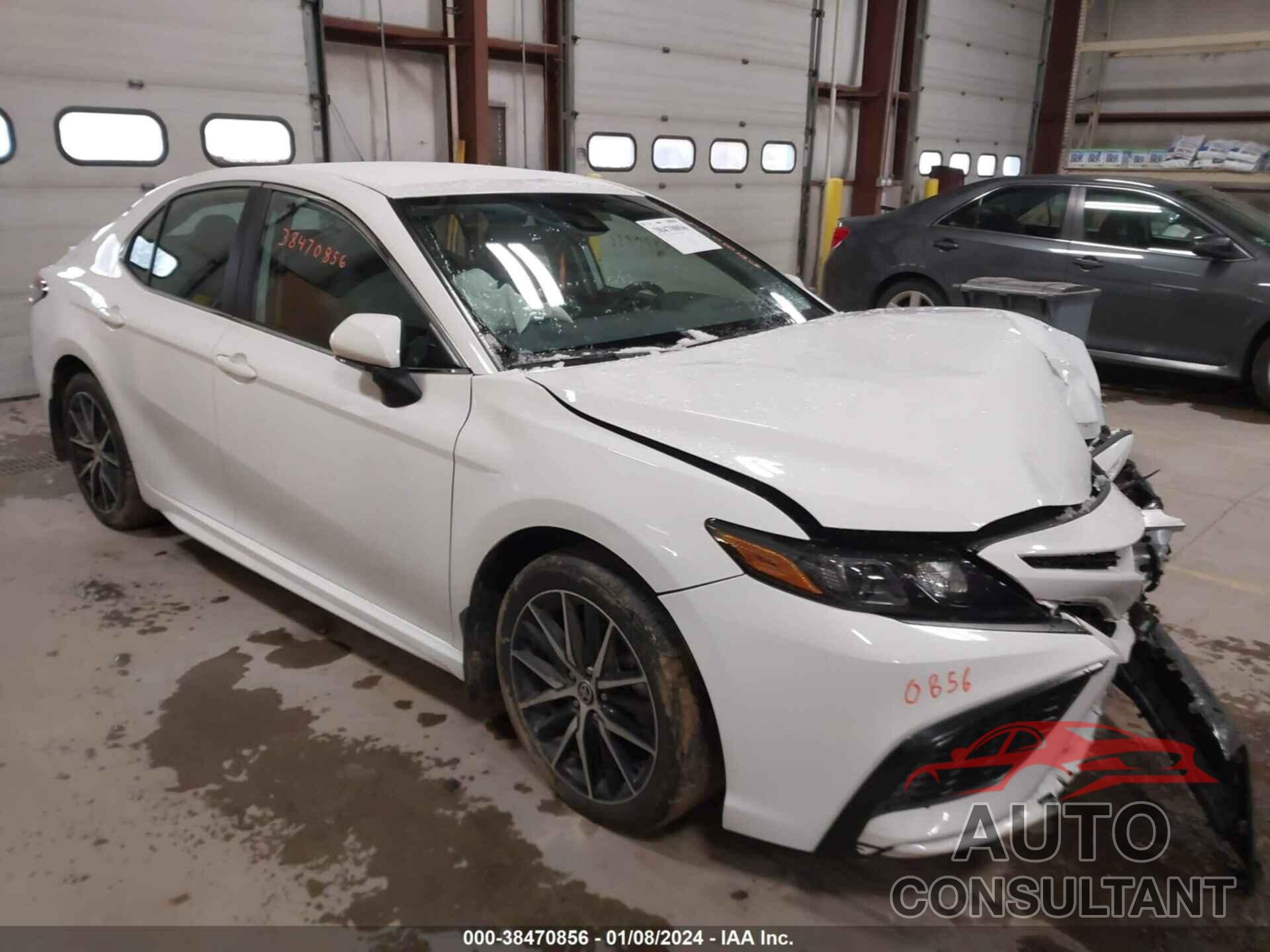 TOYOTA CAMRY 2023 - 4T1G11AK2PU829104